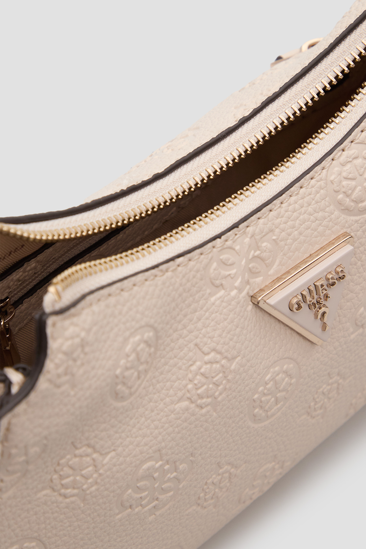 Жіноча бежева сумка Guess HWPD98.88180;OFL