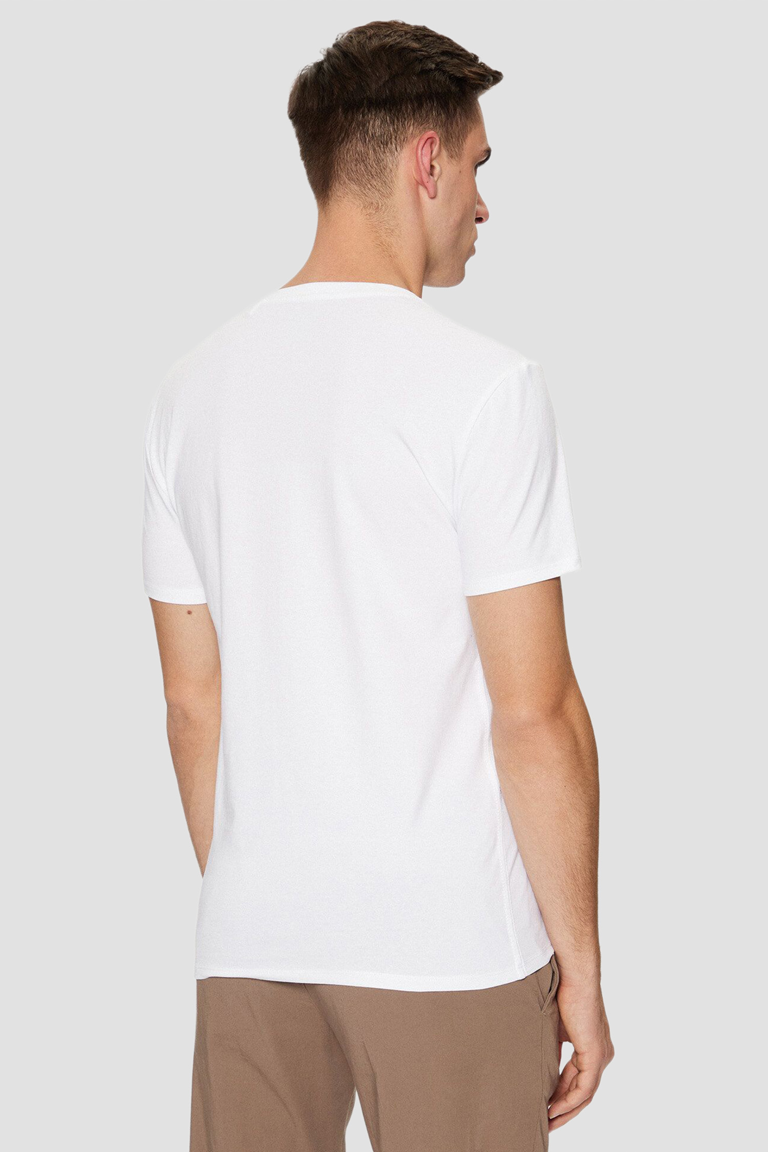 Чоловіча біла футболка Guess M2YI24.J1314;G011