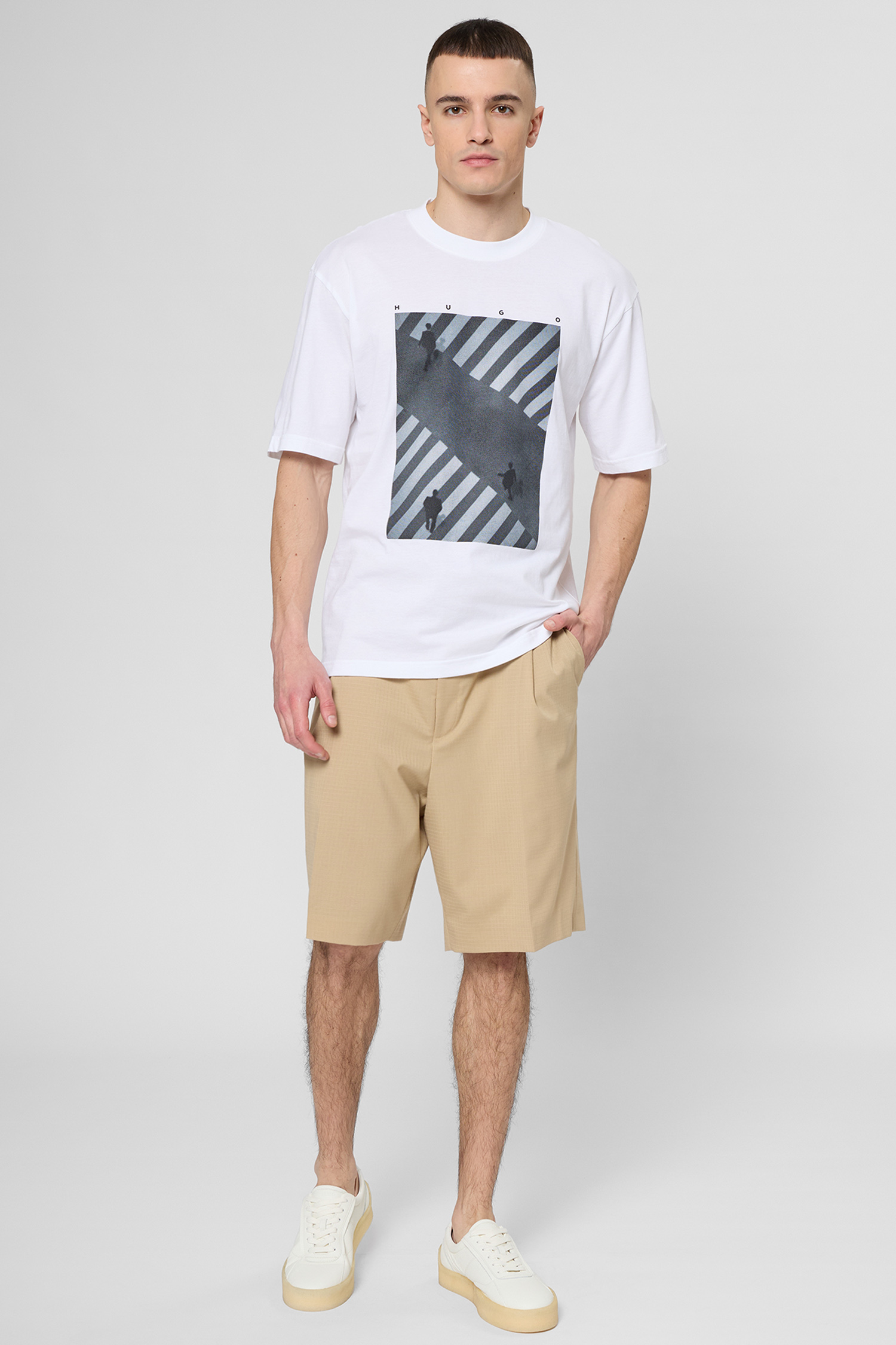 Чоловіча біла футболка HUGO 50553330;100