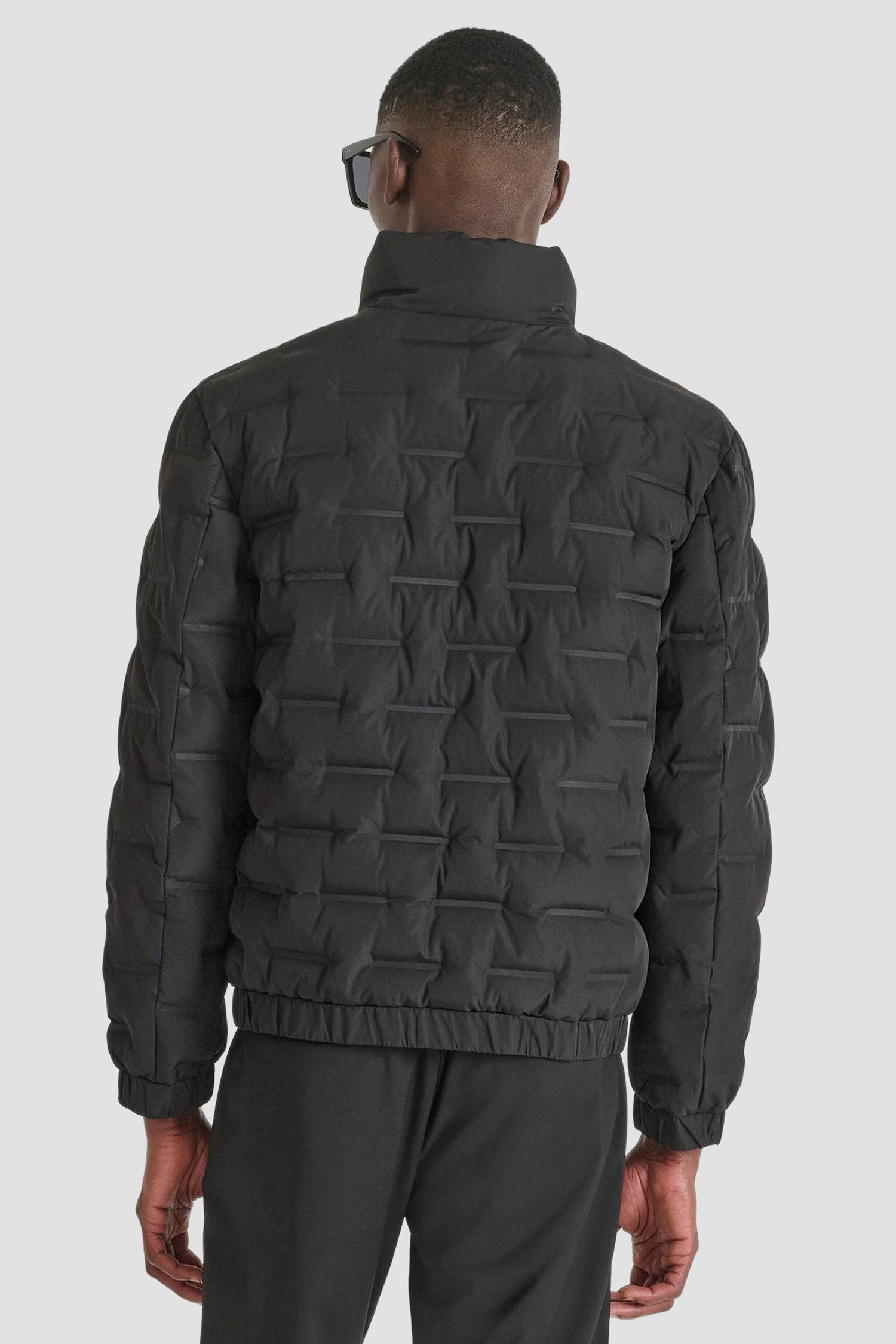 Мужская черная куртка Antony Morato MMCO00953.FA600299;9000
