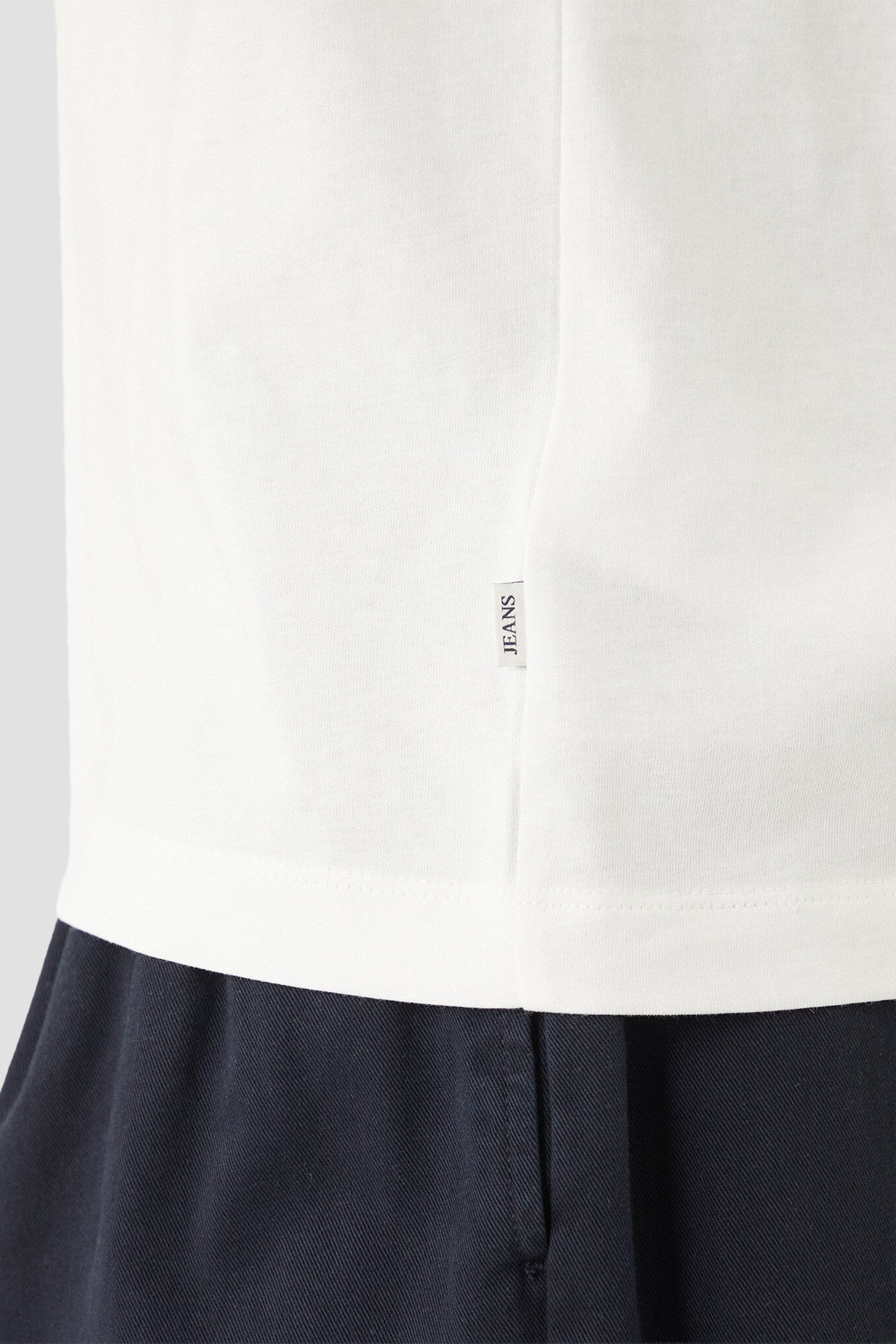 Мужская белая футболка Guess Jeans M6GIB7.K8HM0;G046