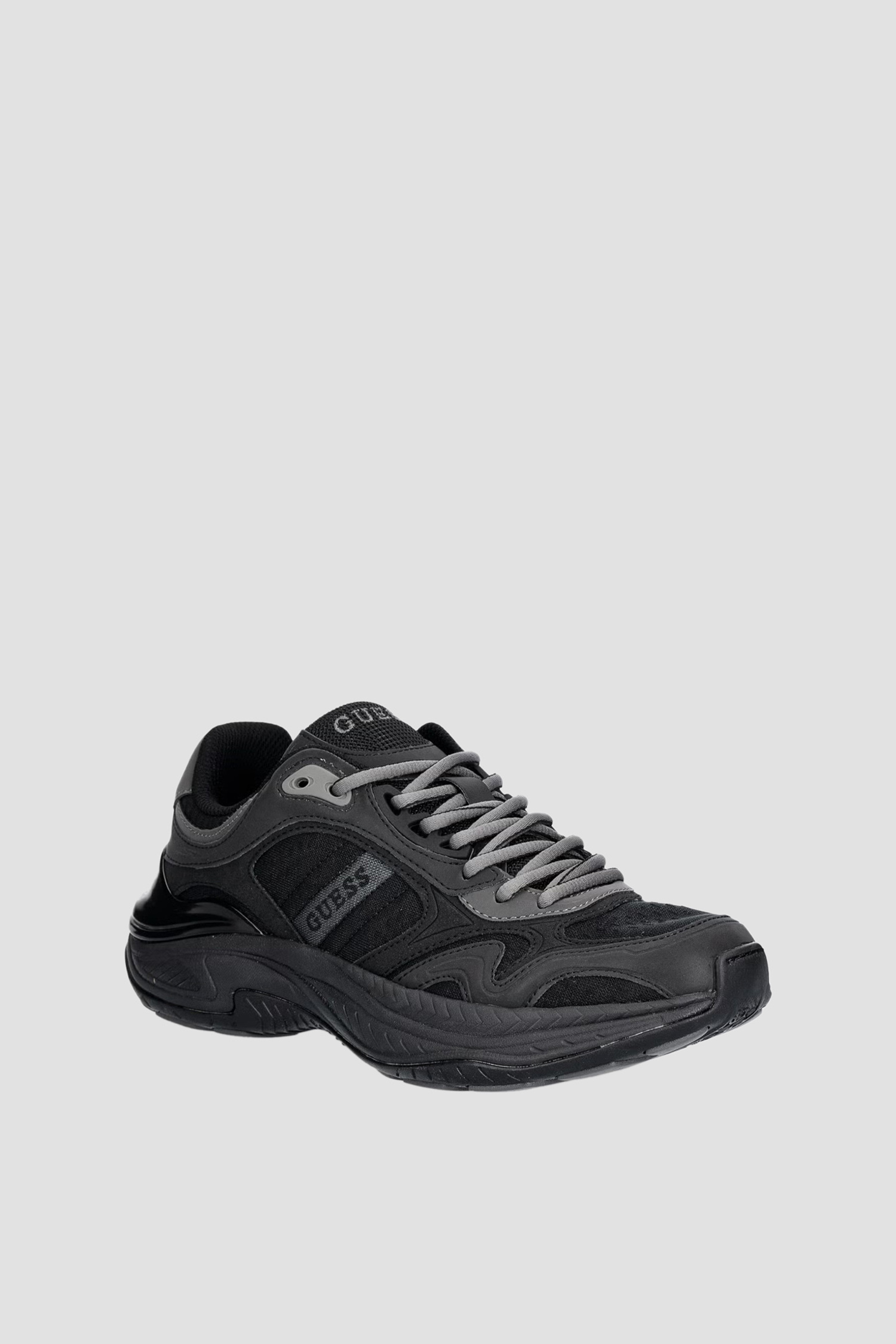 Мужские черные кроссовки Guess FMTSQU.ELE12;BLACK