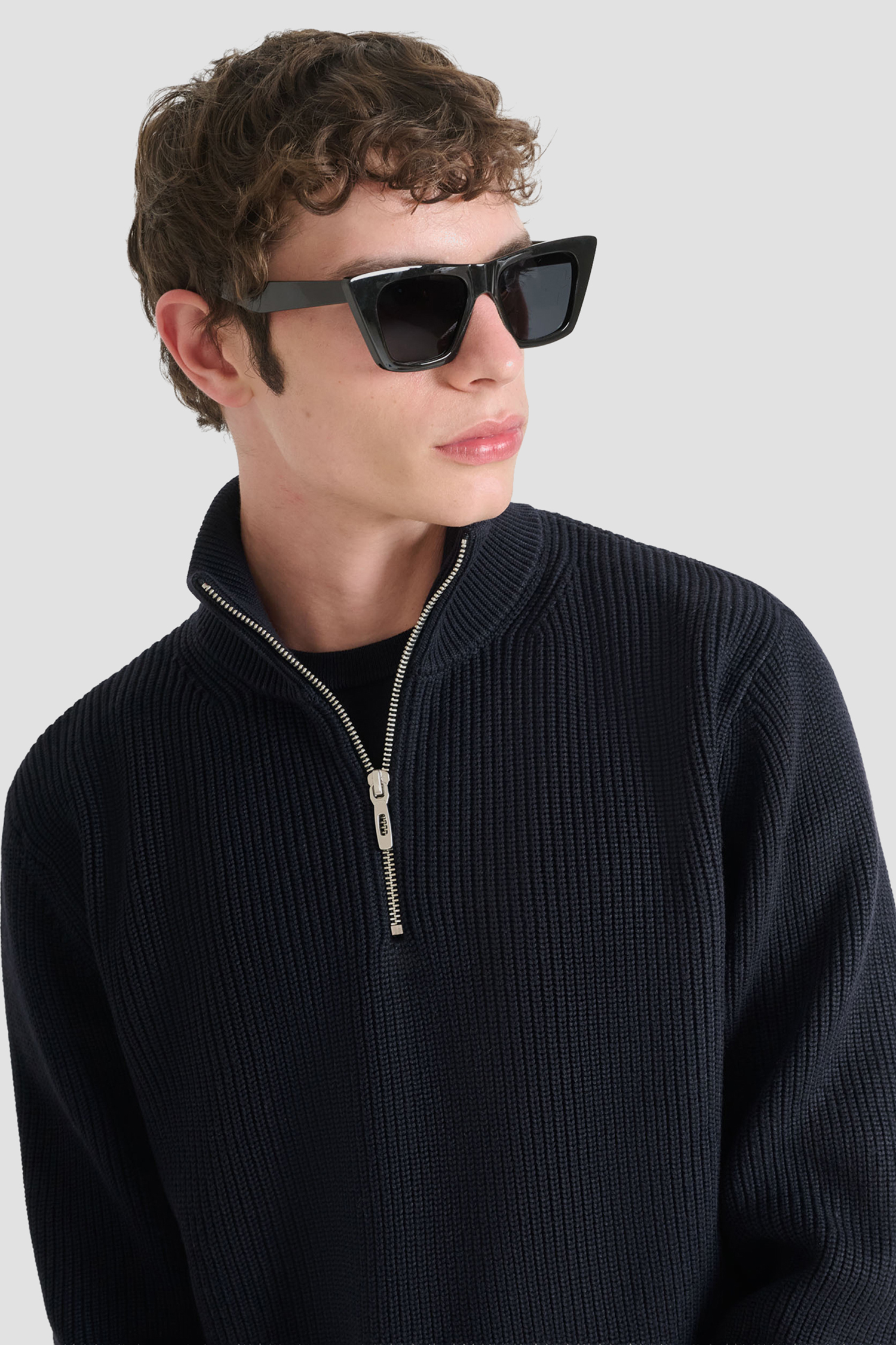 Мужская темно-синяя кофта Antony Morato MMSW01555.YA500083;7073