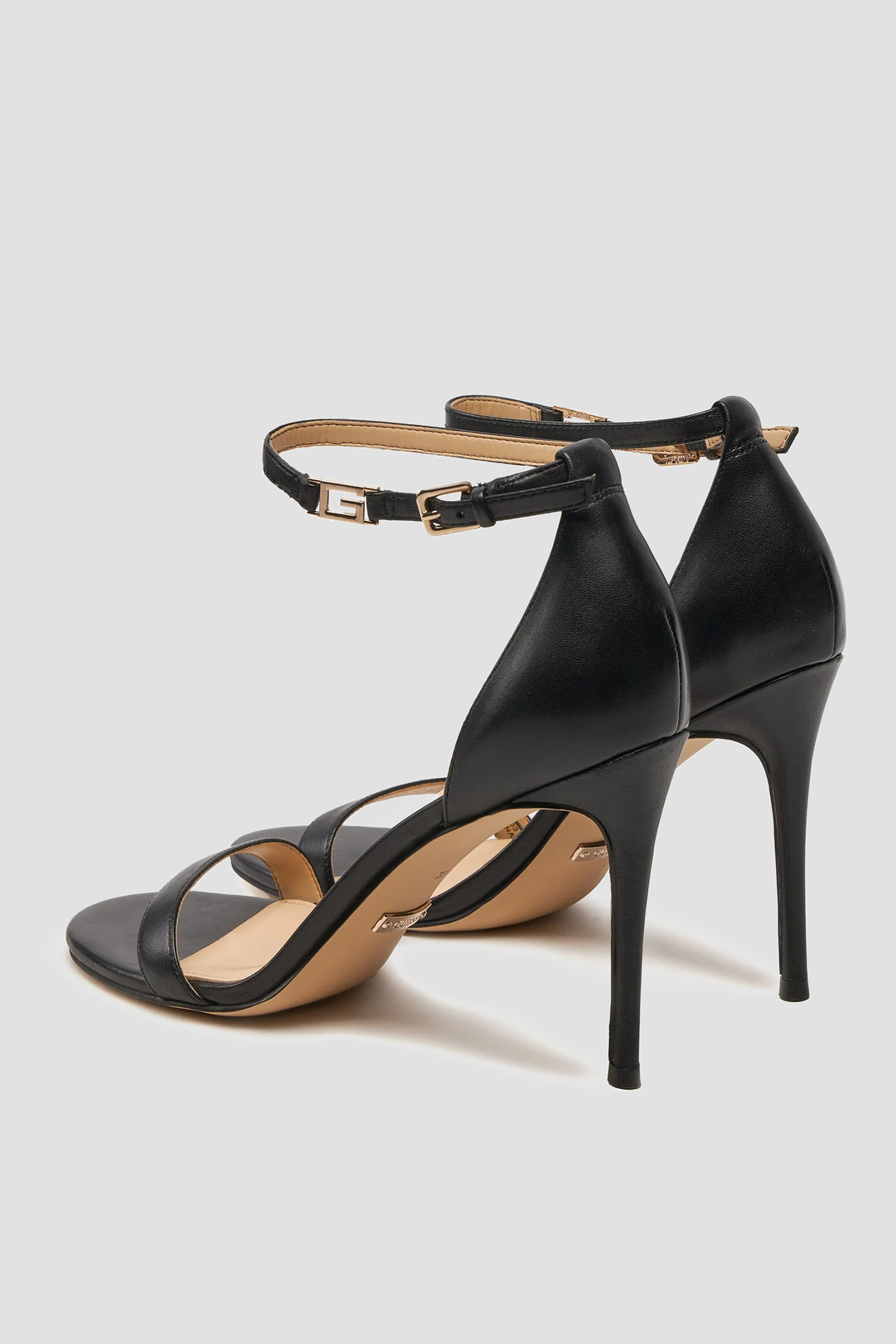 Женские черные кожаные босоножки Guess FL8KIL.LEA03;BLACK