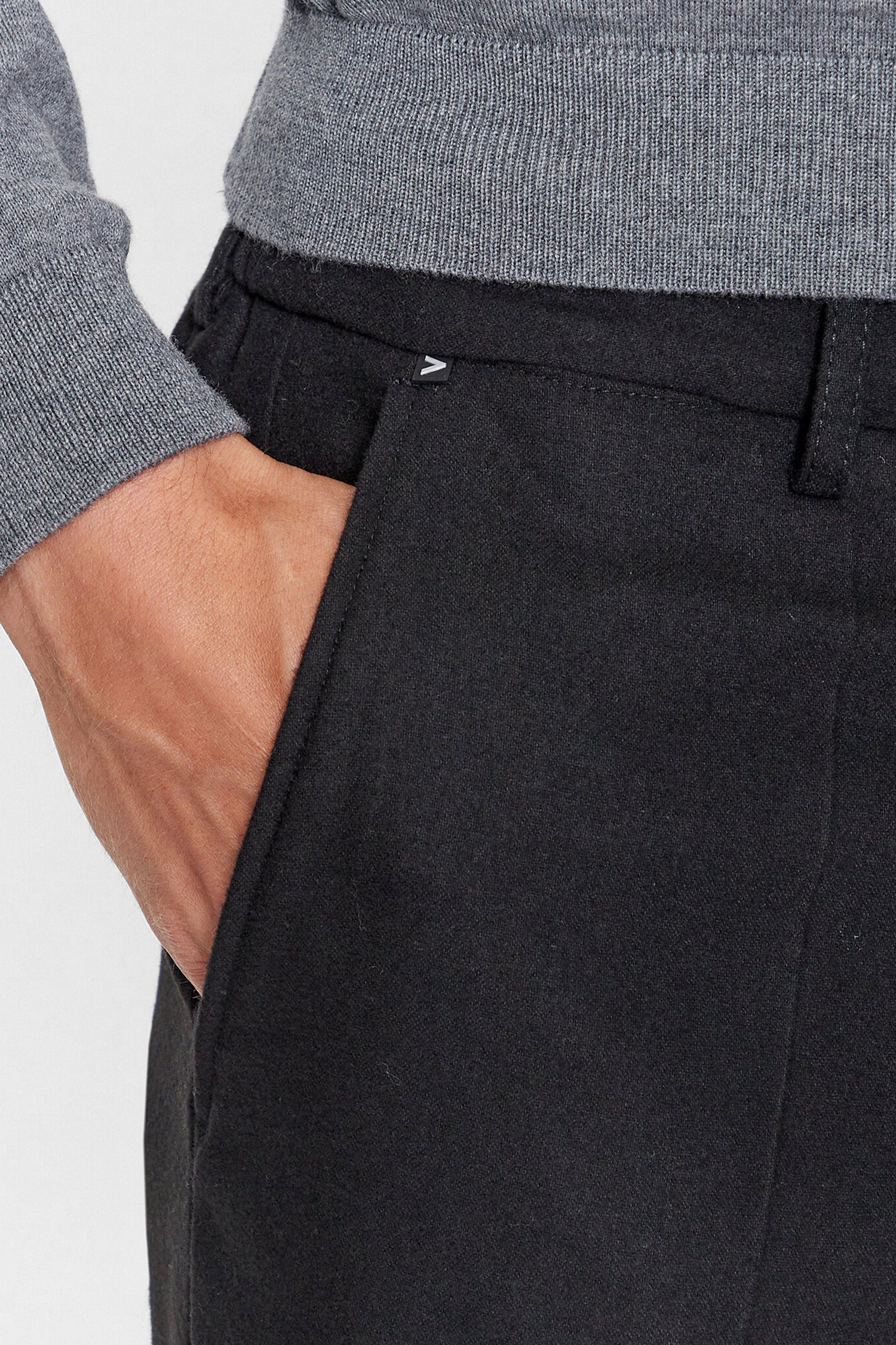 Мужские черные брюки BOSS 50503253;001