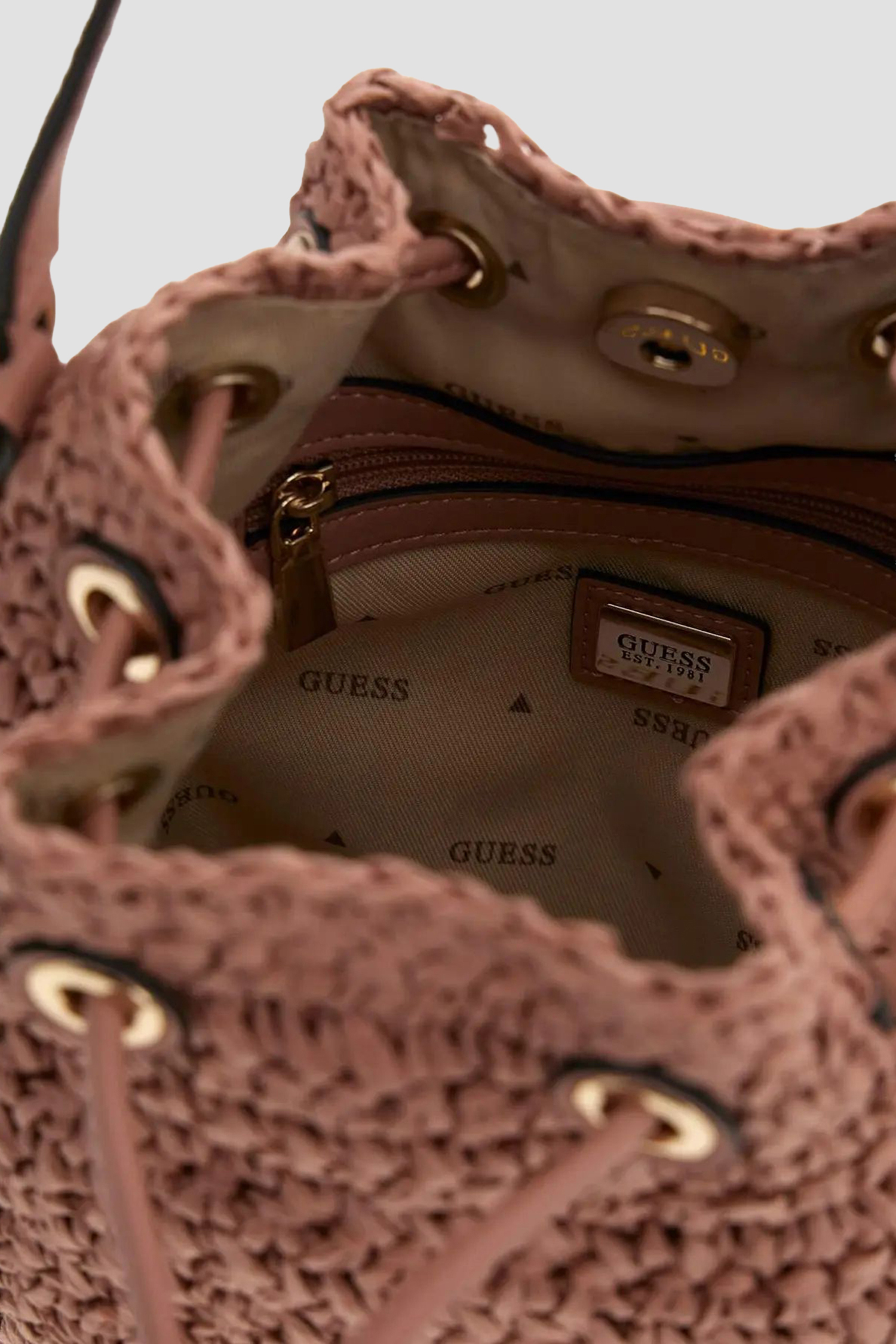 Женская бежевая сумка Guess HWWG99.23030;NTC