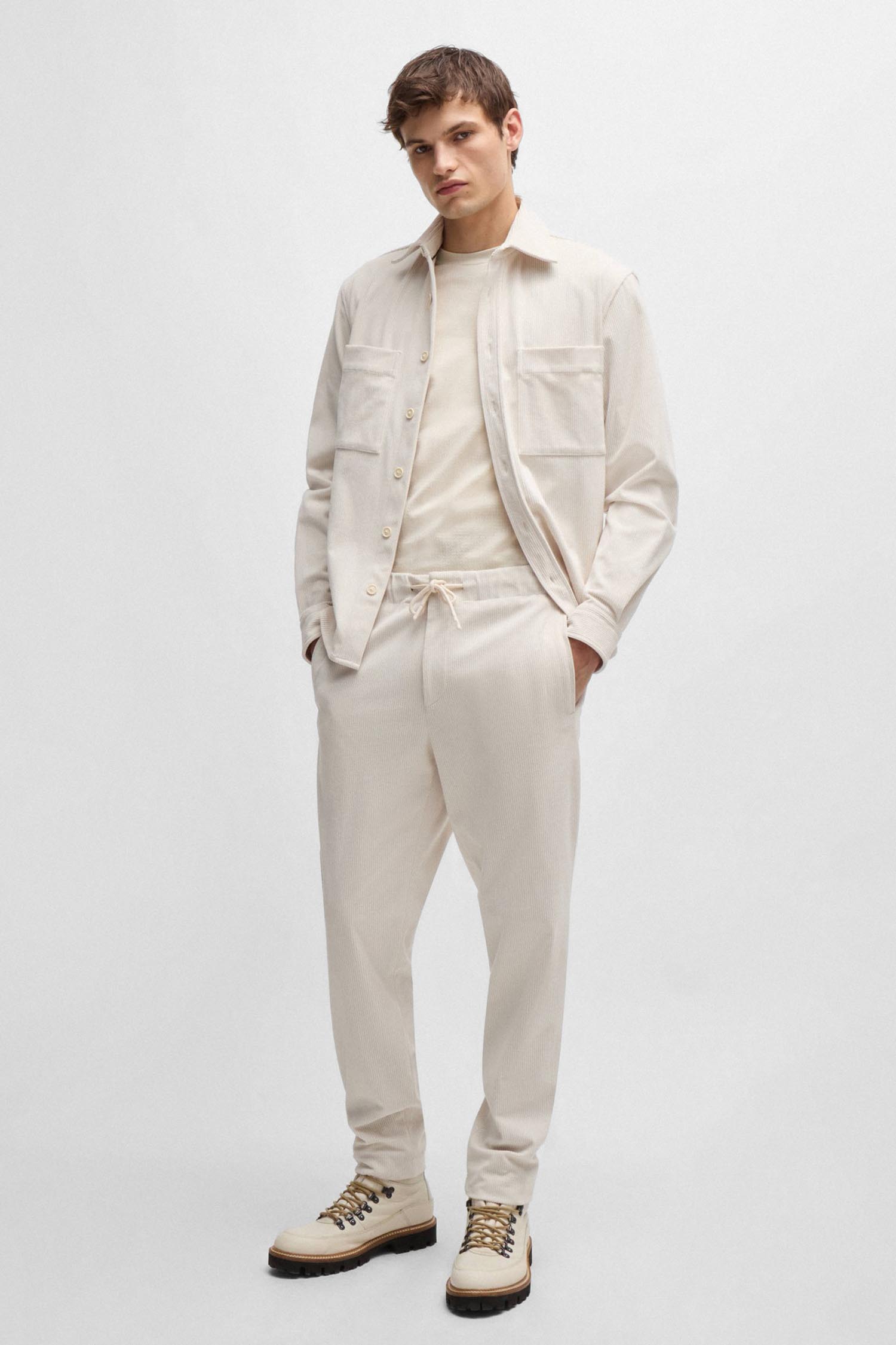 Мужская бежевая футболка BOSS 50520208;131