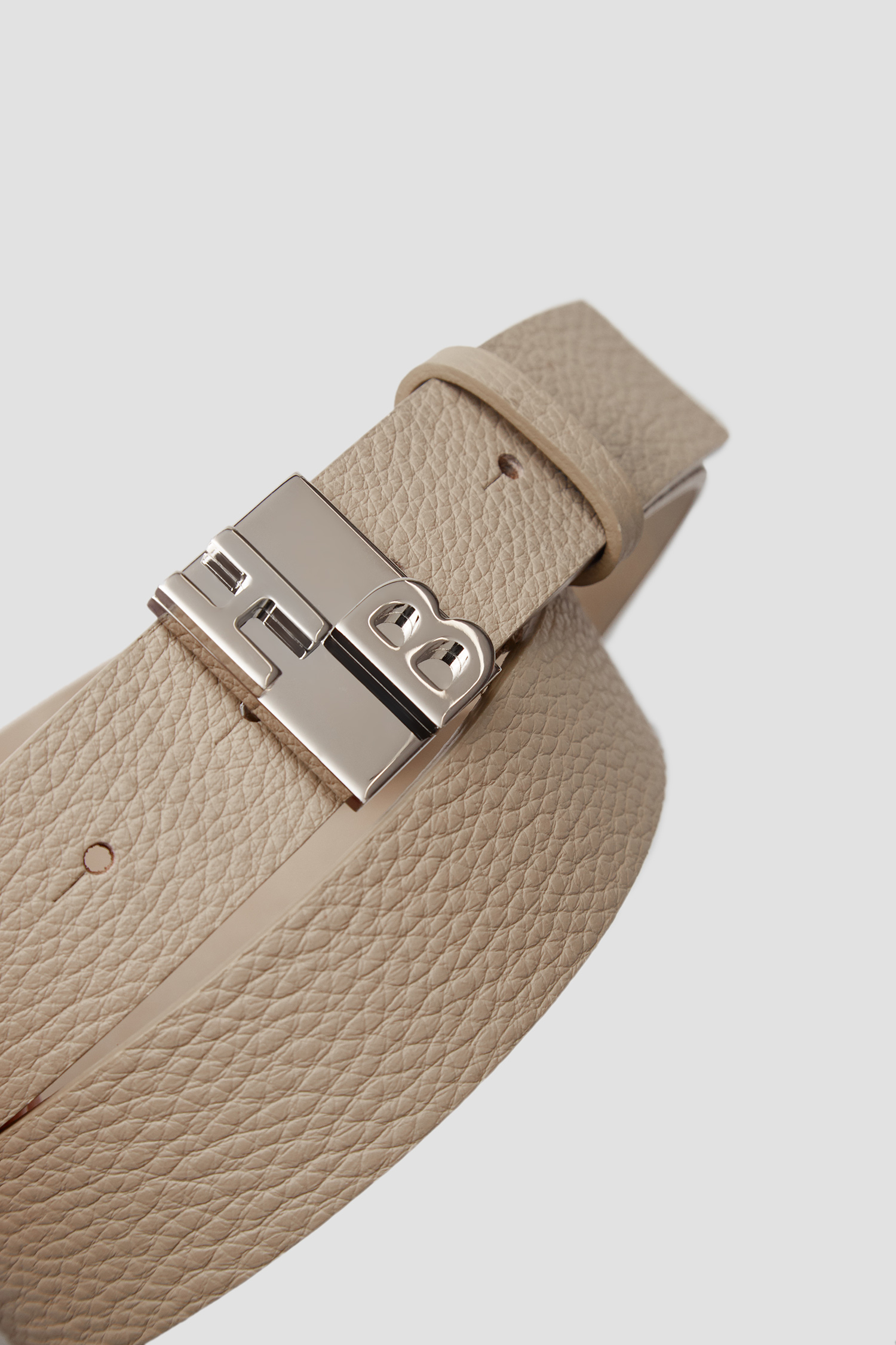 Жіночий бежевий шкіряний ремінь BOSS 50455830;266