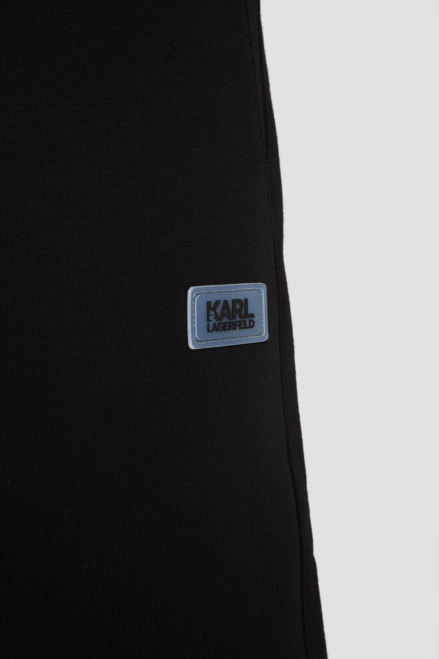 Мужские черные шорты Karl Lagerfeld 542900.705027;990