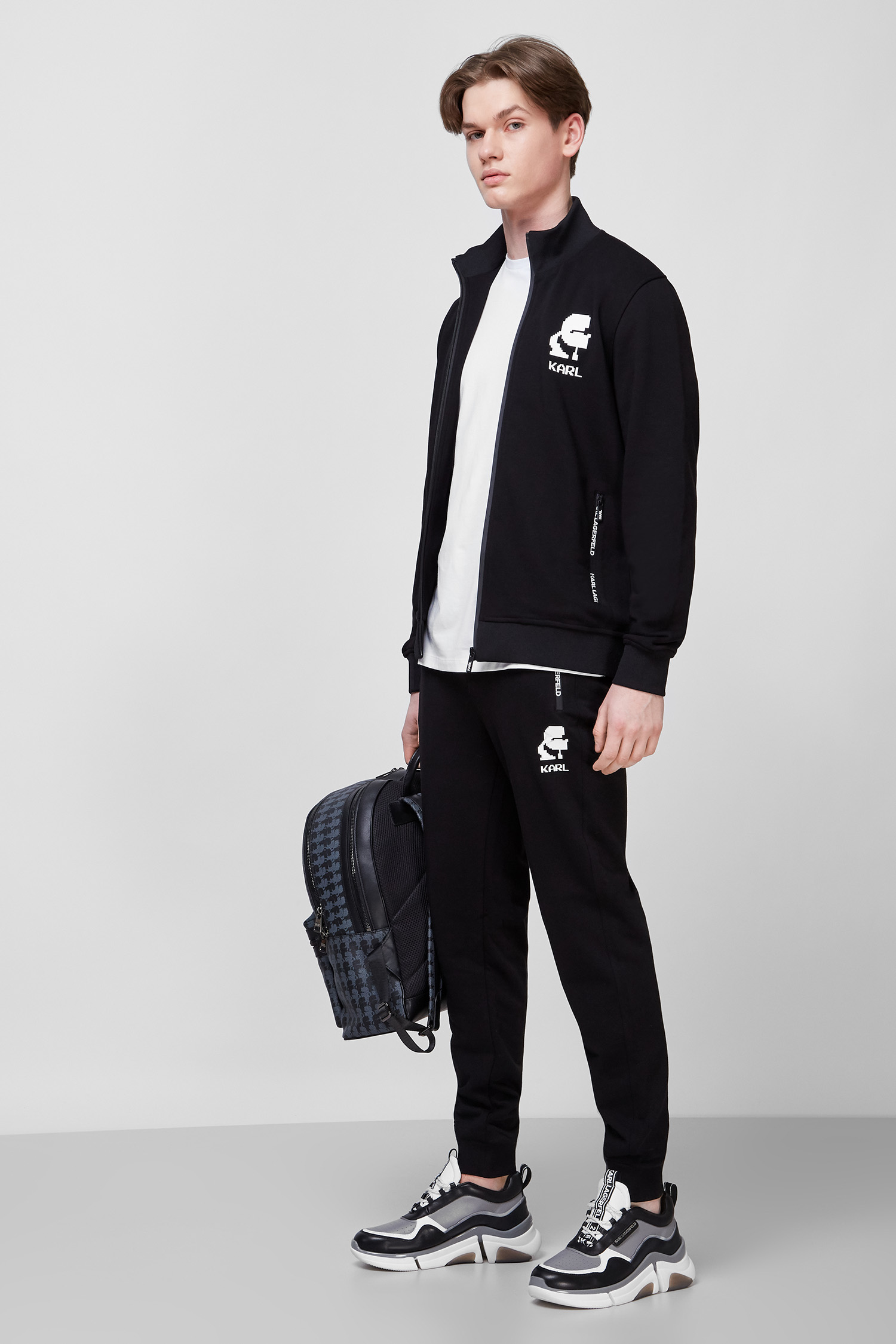 Черная спортивная кофта для парней Karl Lagerfeld 511900.705003;990