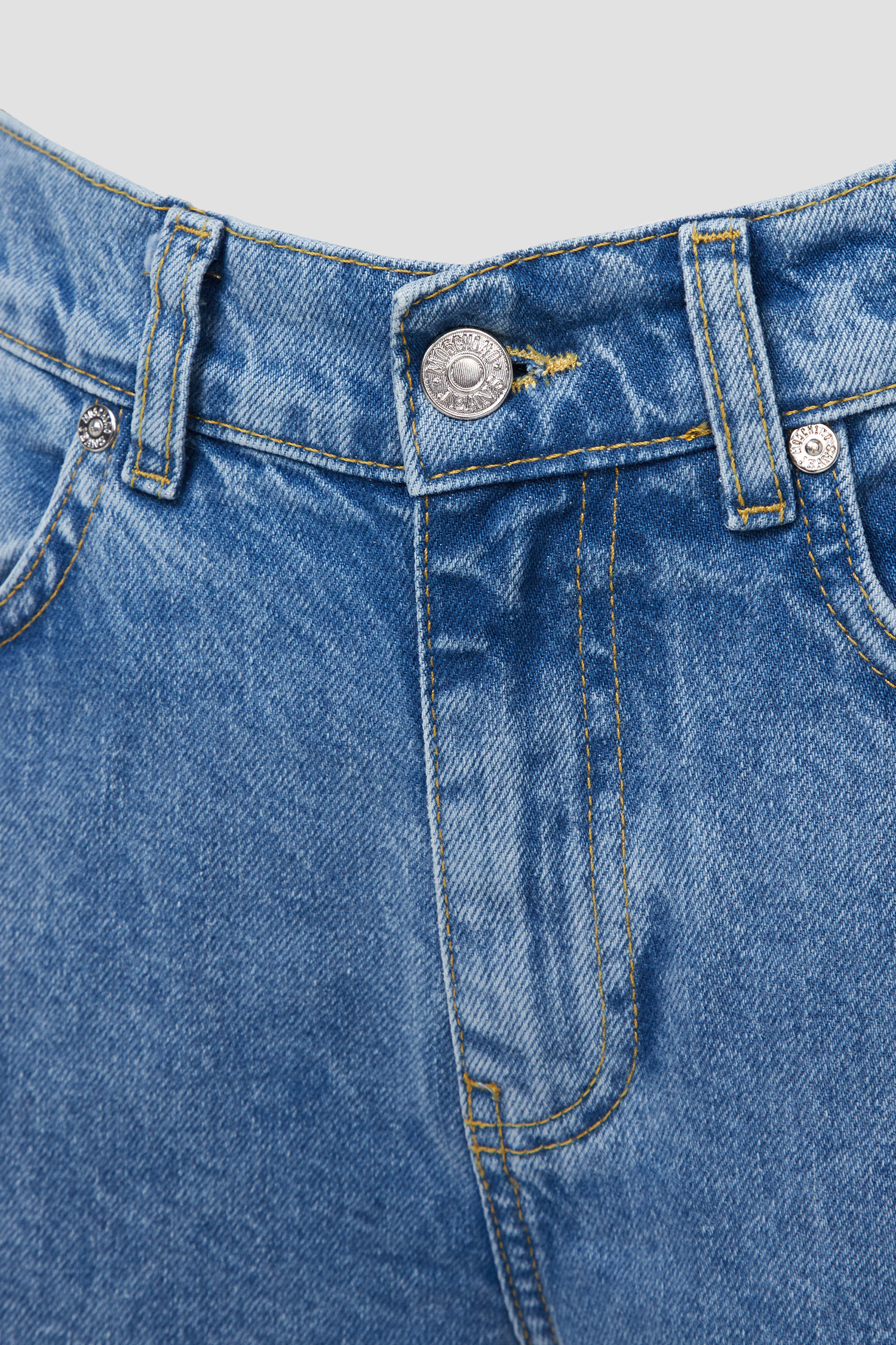 Женские голубые джинсы Moschino A0325.3236;1295