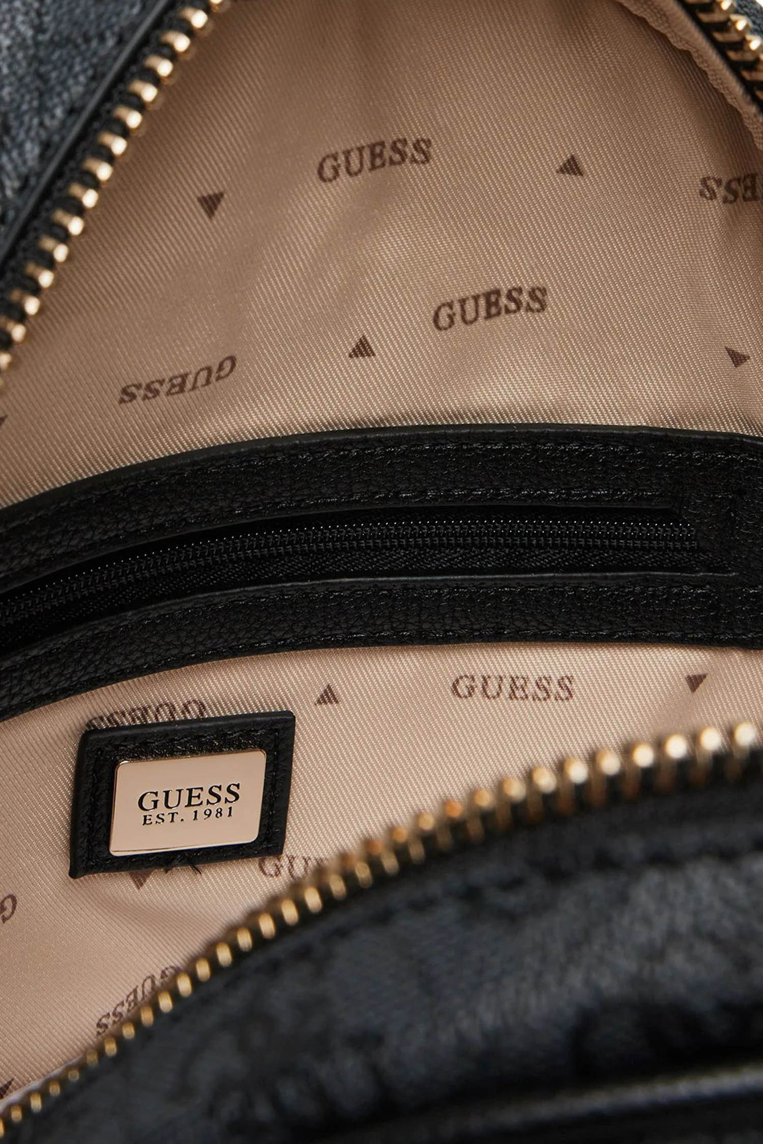 Жіночий темно-сірий рюкзак з візерунком Guess HWSG71.18320;CLO