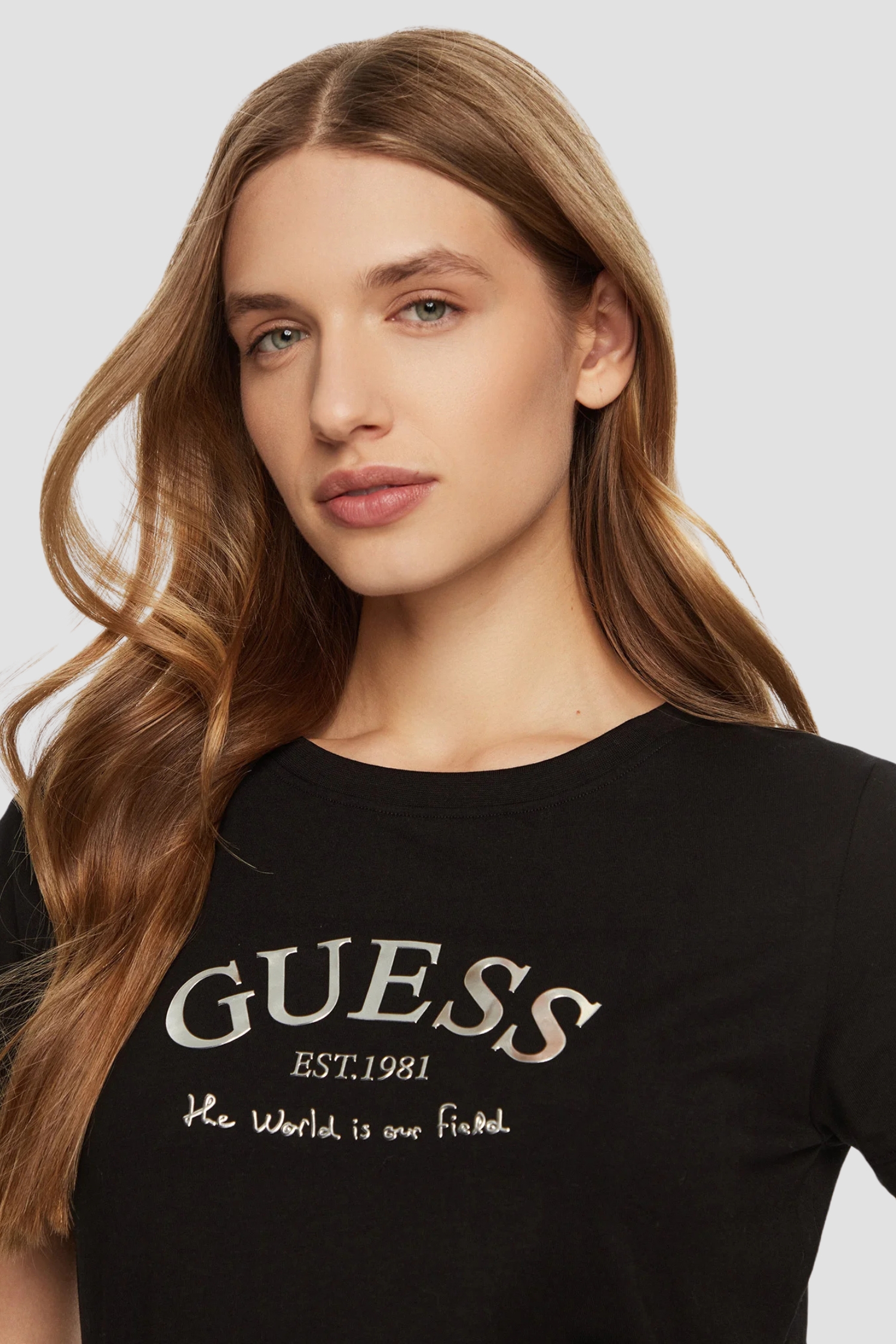 Женская черная футболка Guess V5RI16.J1314;JBLK