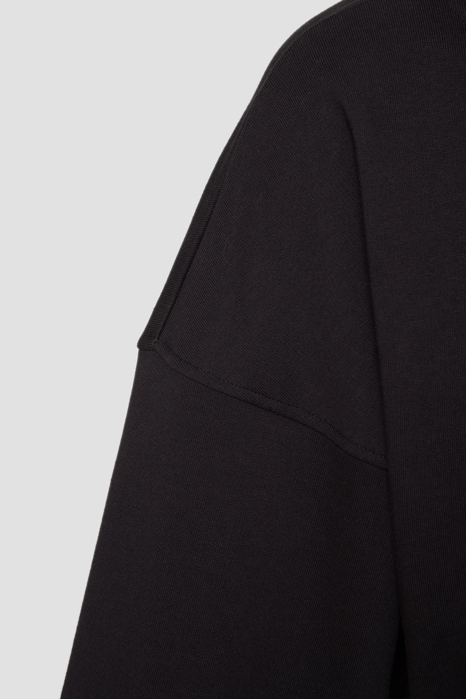 Женская черная кофта на молнии HUGO 50536945;001