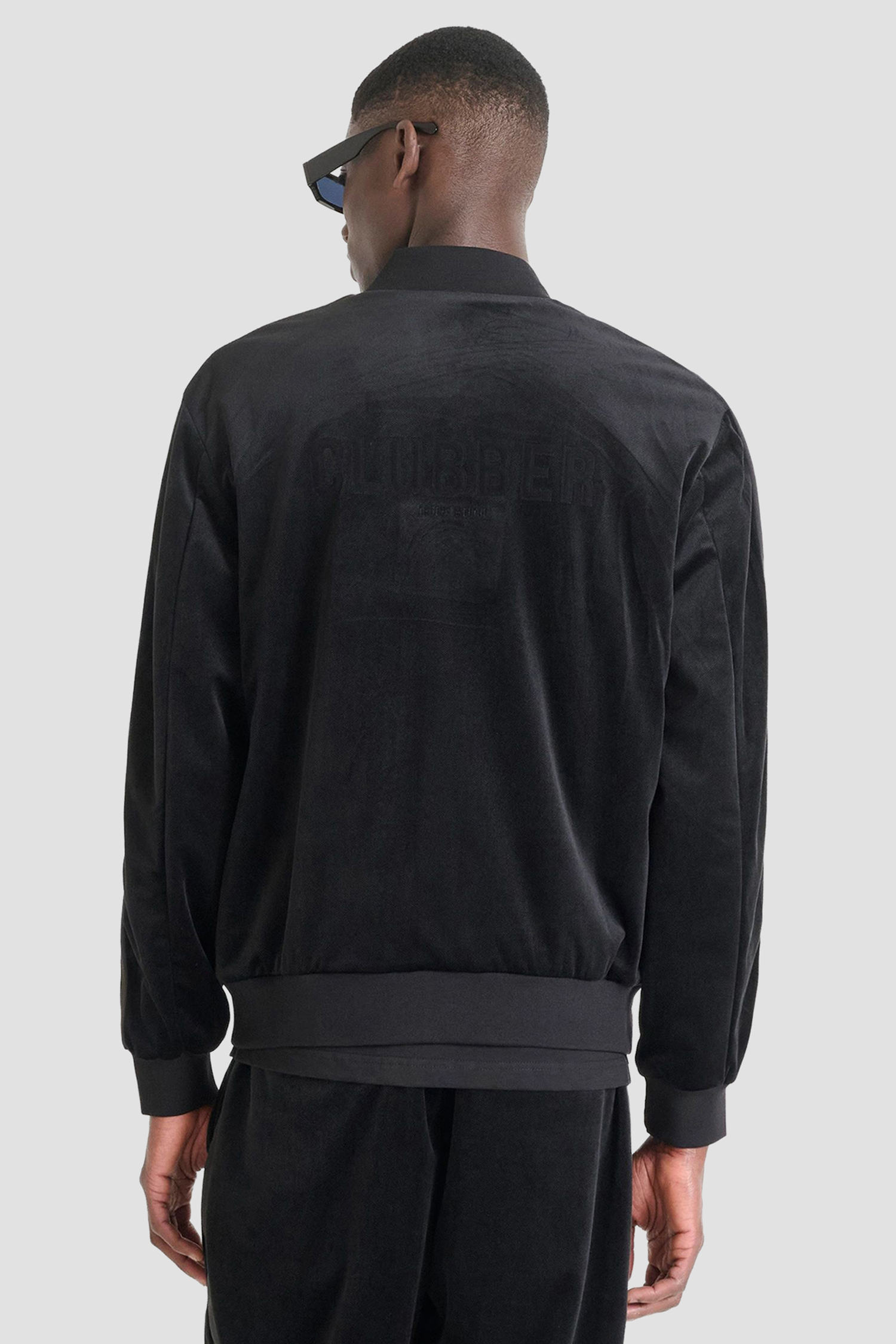 Чоловіча чорна вельветова спортивна кофта Antony Morato MMFL01115.FA150228;9000
