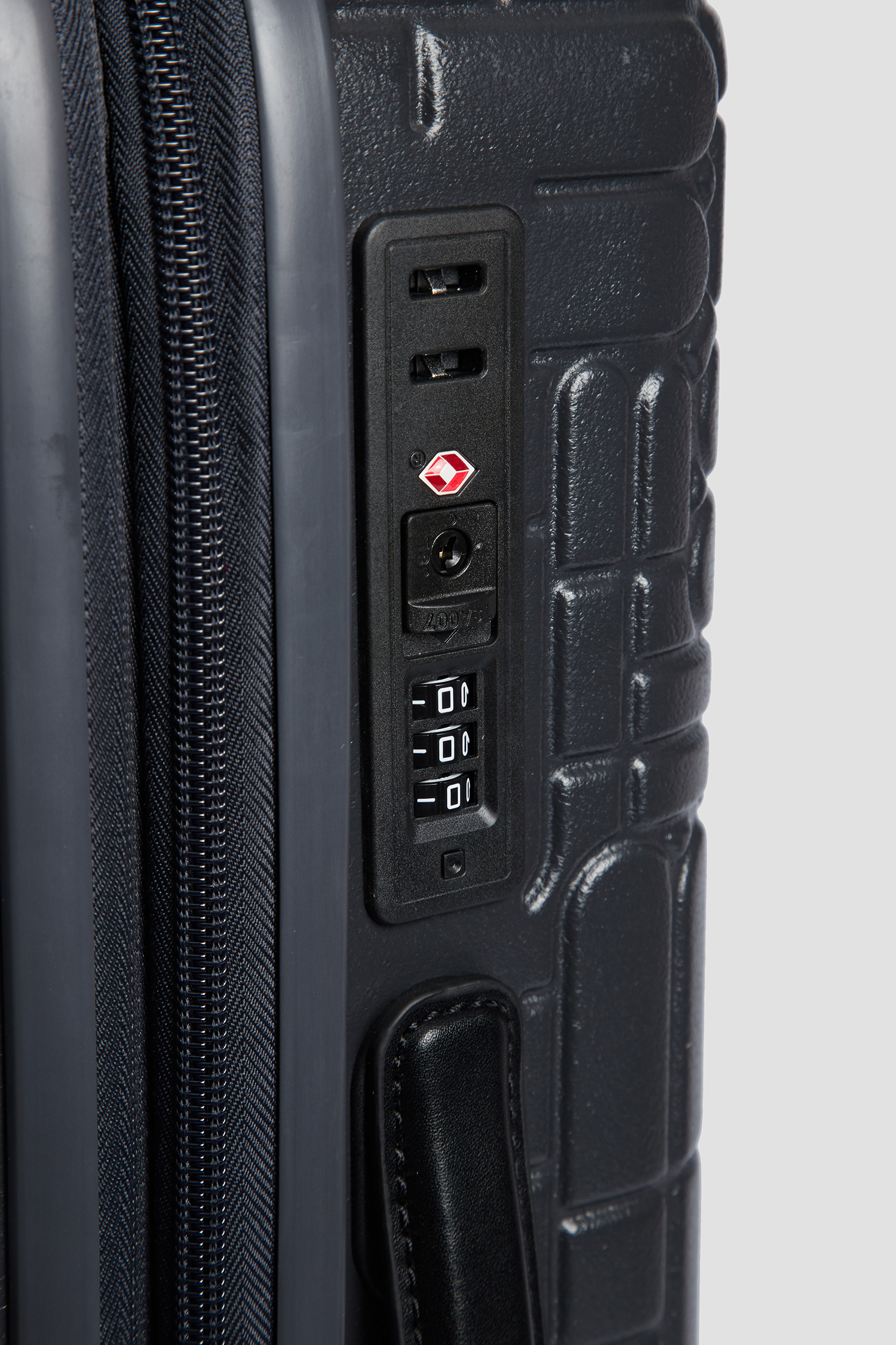 Темно-серый чемодан BALDININI T4BS01MAT;GREY