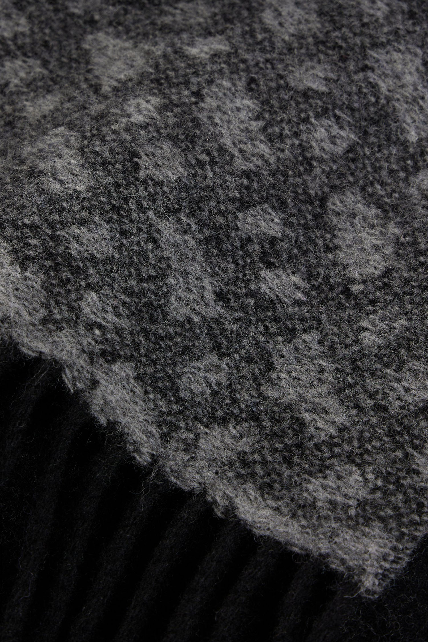 Мужской шерстяной  двусторонний шарф BOSS 50527955;001