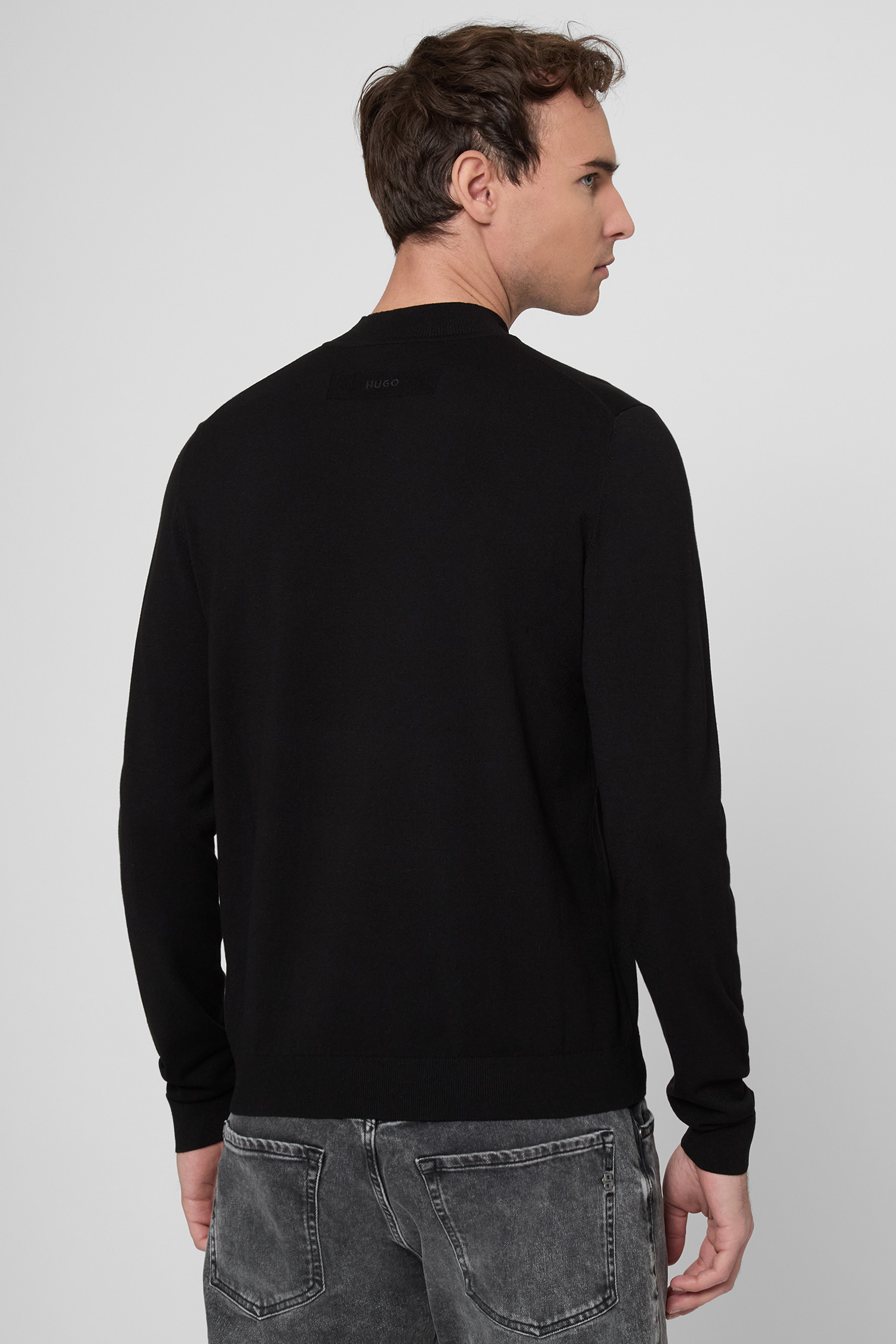 Чоловічий чорний джемпер HUGO 50546856;001