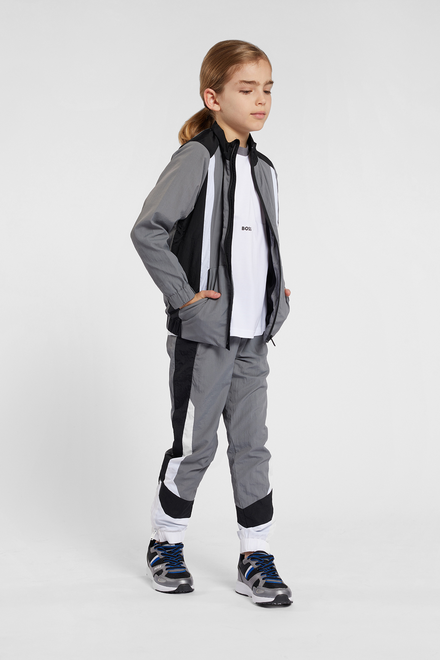 Детские кроссовки BOSS kids J50864;849