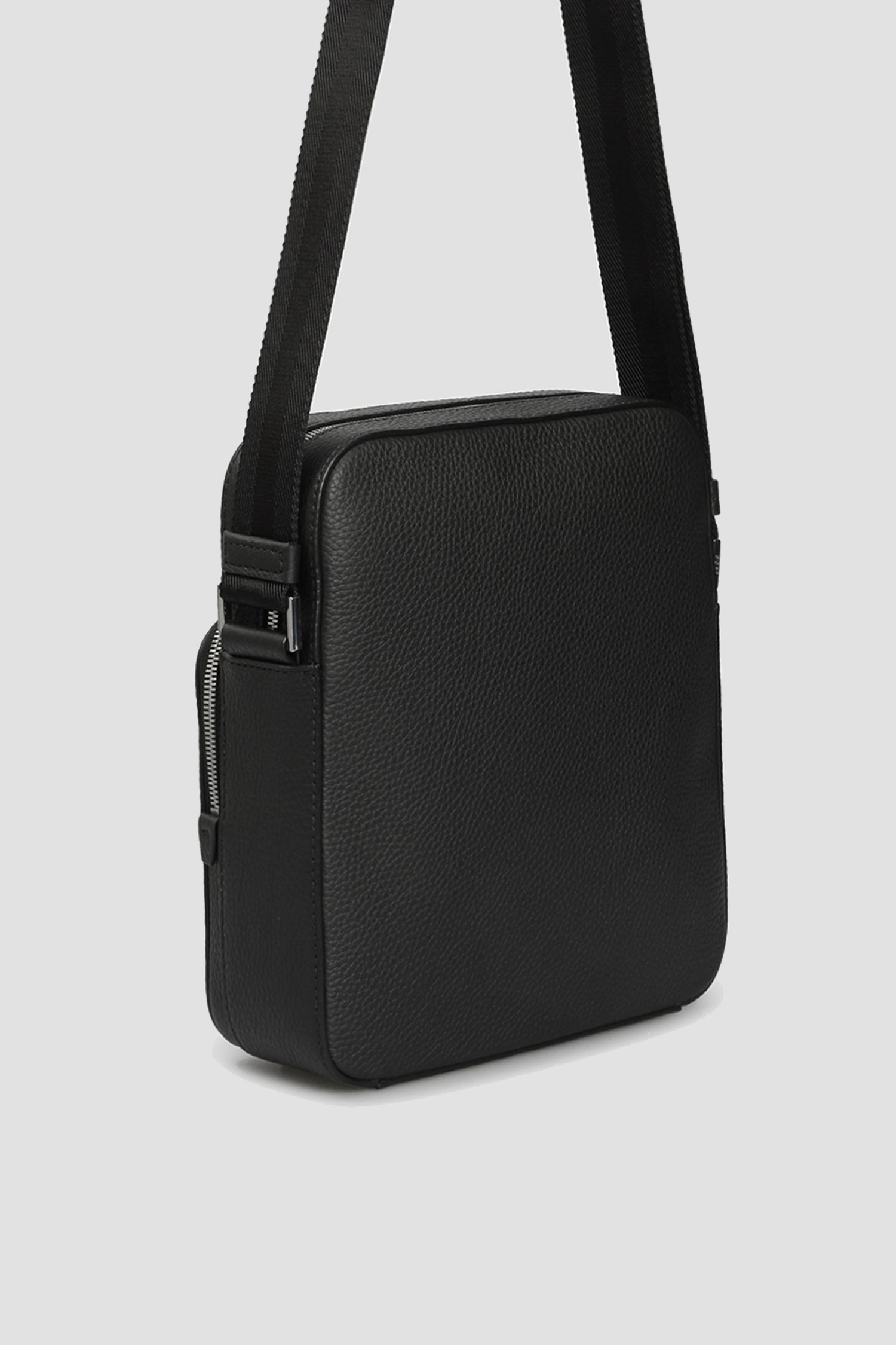 Чоловіча чорна шкіряна сумка BOSS 50470469;001