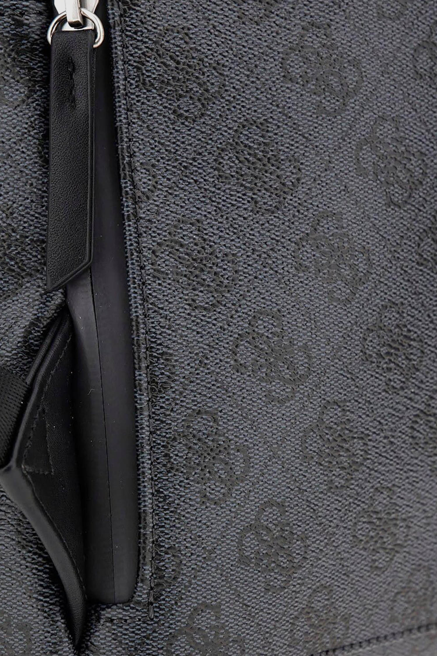 Чоловічий чорний рюкзак з візерунком Guess HMEVZL.P3406;BLA