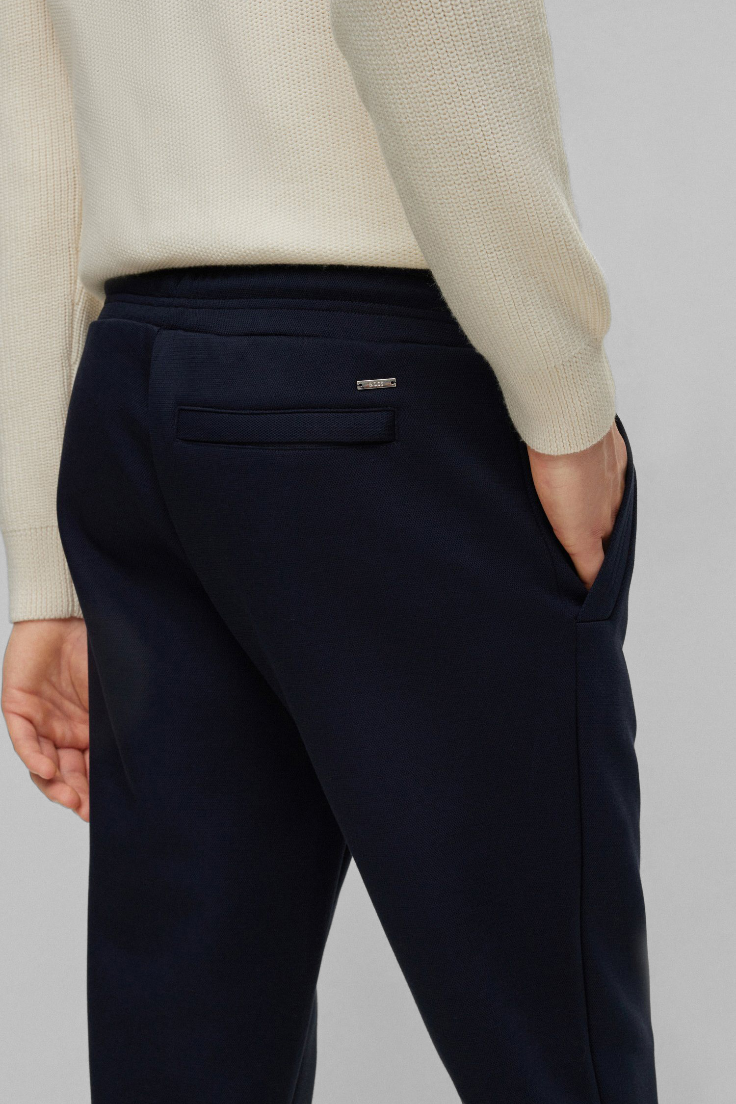 Чоловічі темно-сині спортивні штани BOSS 50477049;404