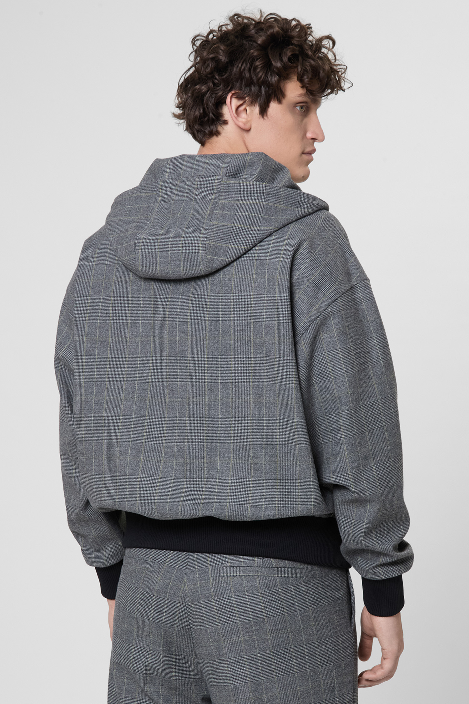 Мужская серая куртка в клетку HUGO 50544678;030