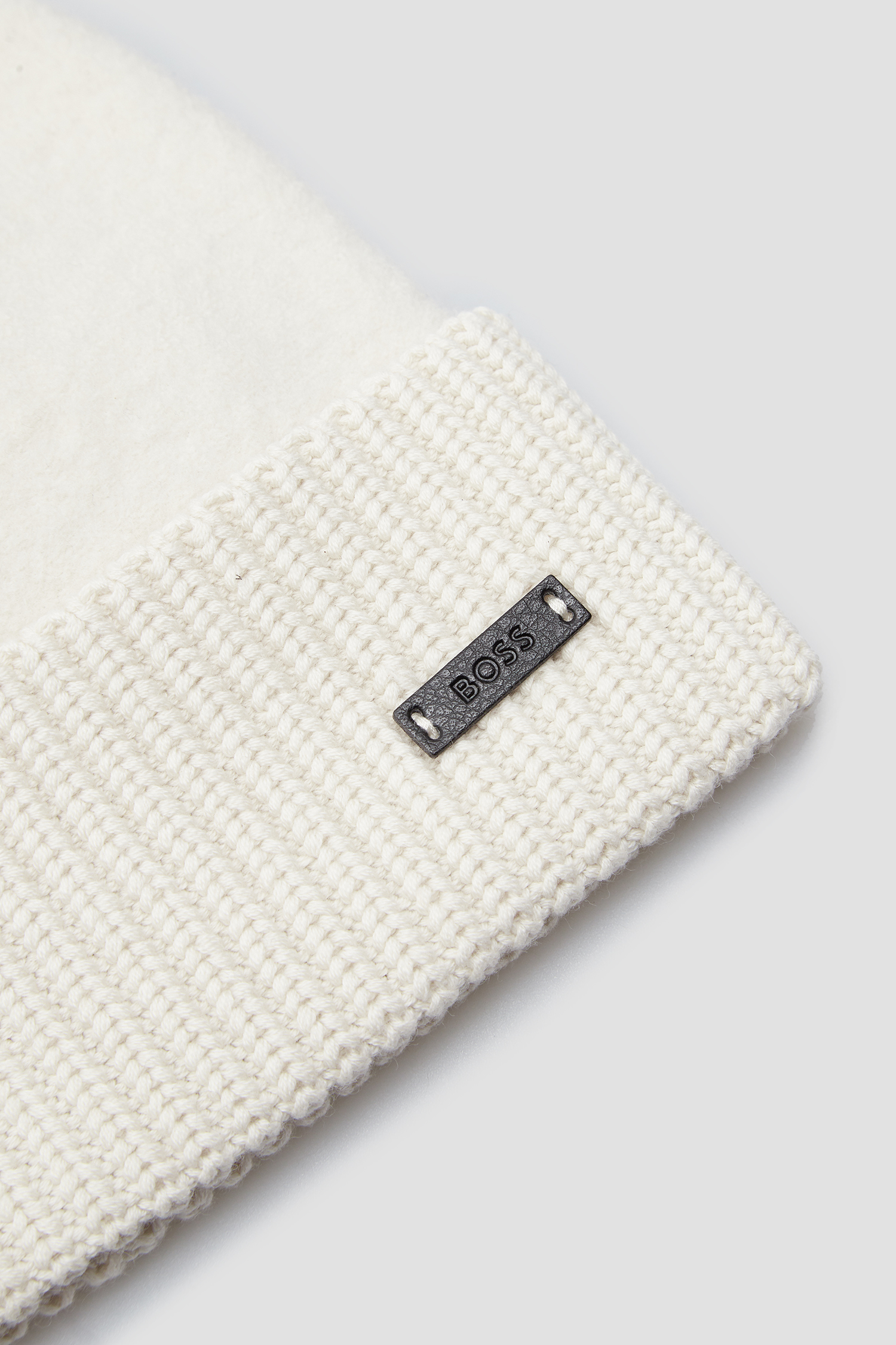 Мужская белая шерстяная шапка BOSS 50500550;131