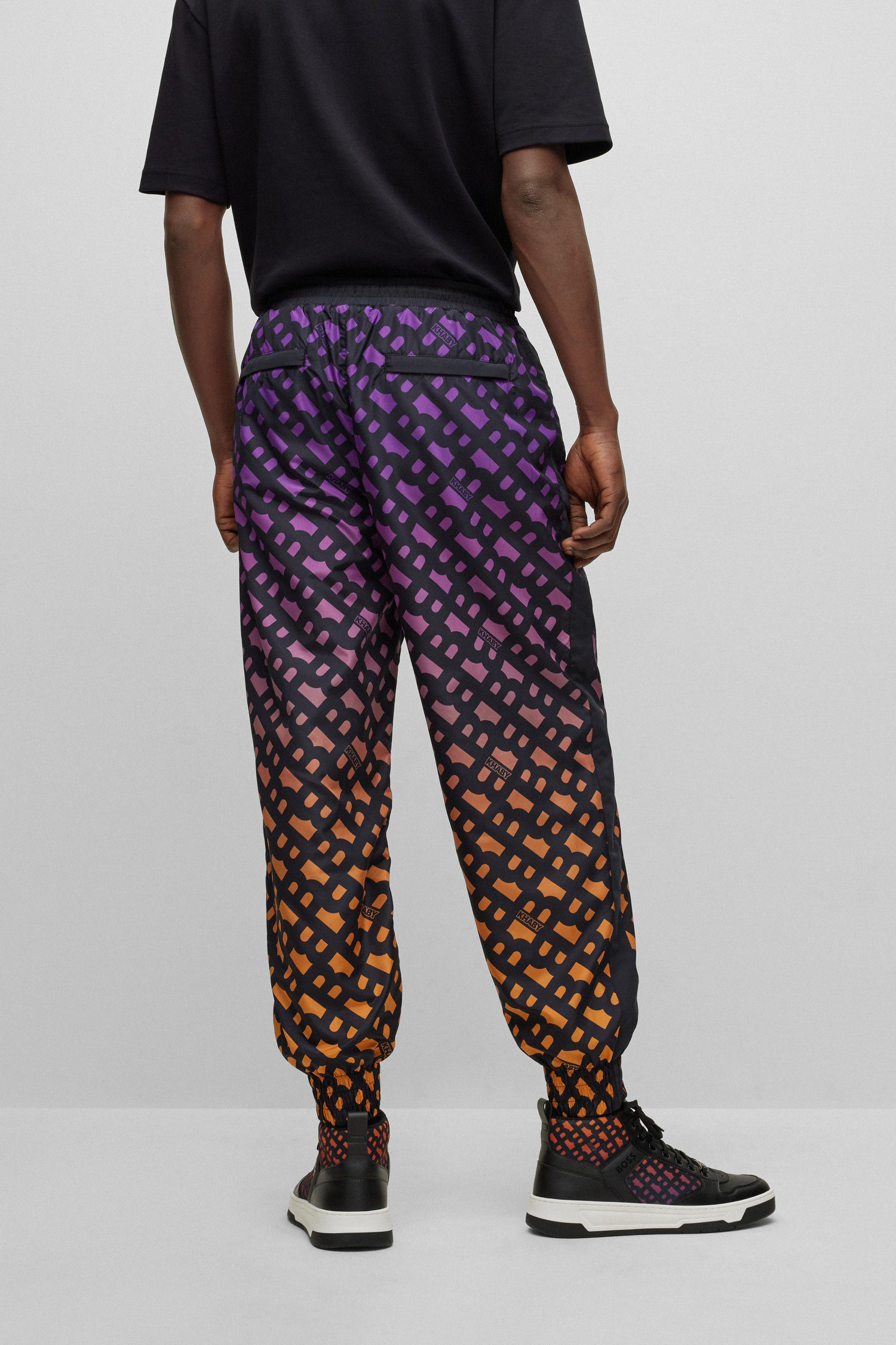 Чоловічі спортивні штани з візерунком BOSS x Khaby BOSS 50493298;834