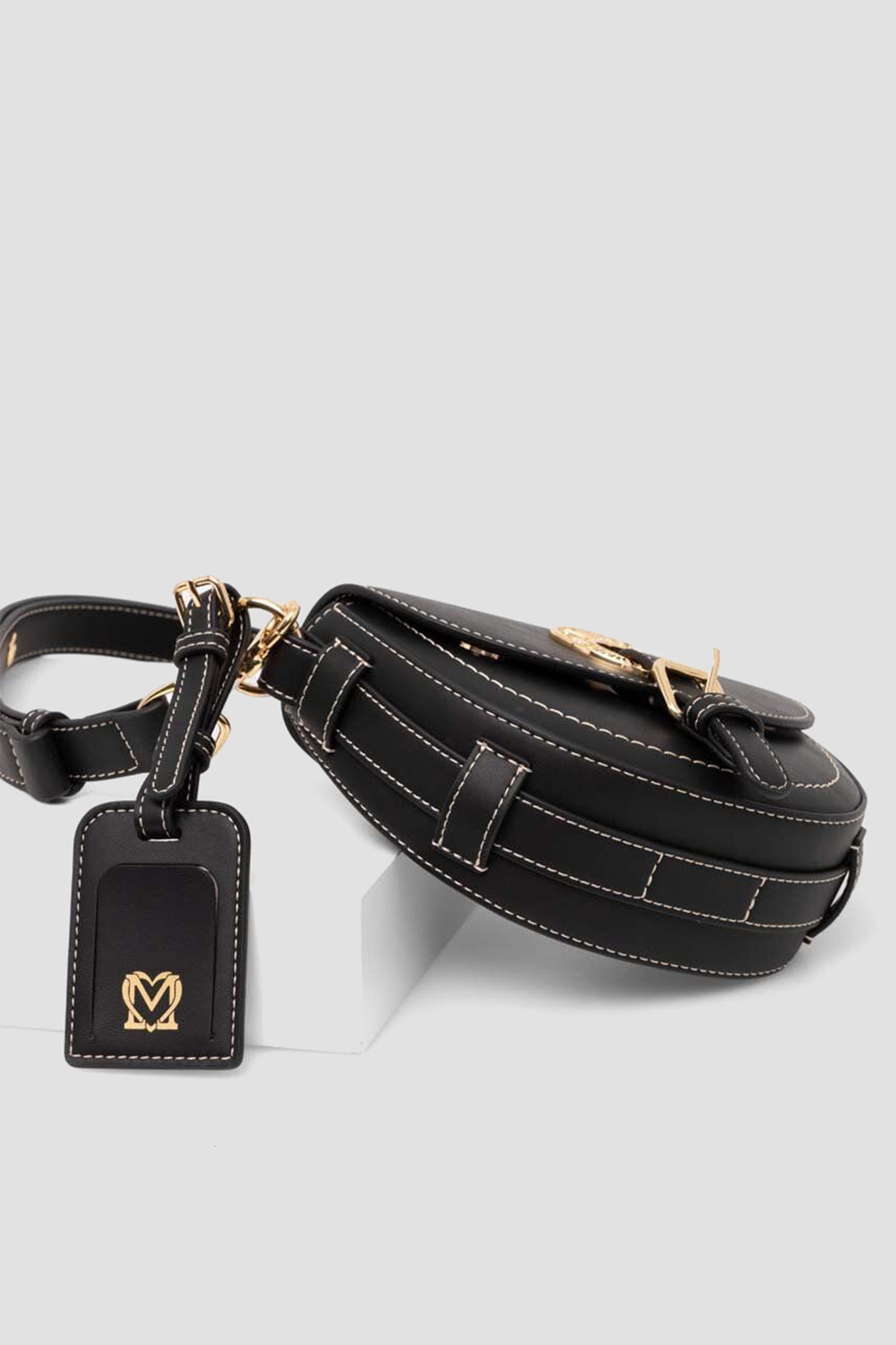 Женская черная сумка Moschino JC4052PP1L.LG0;000