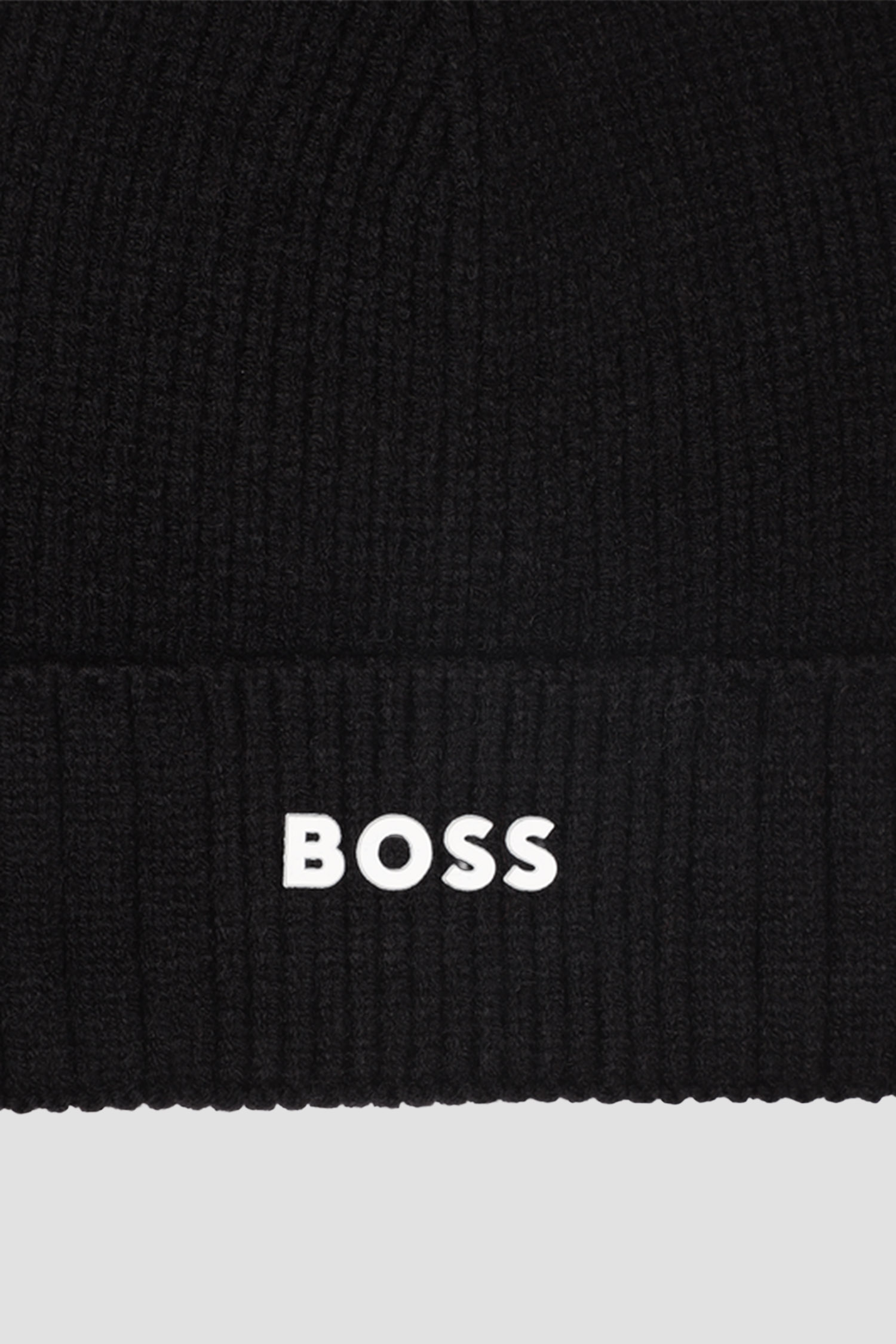 Дитяча чорна шапка BOSS kids J52616;09B
