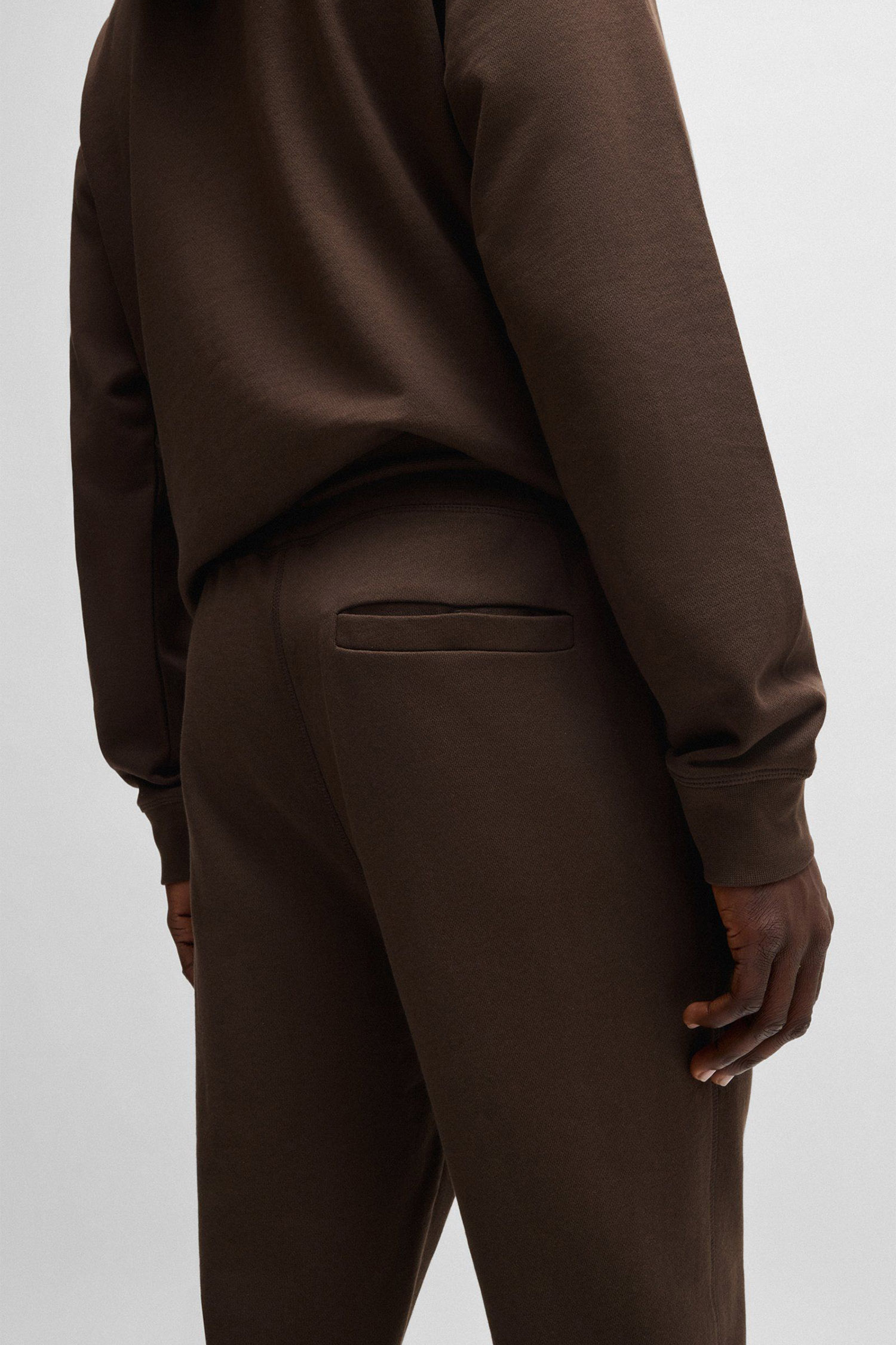 Мужские темно-коричневые спортивные брюки BOSS 50509303;248