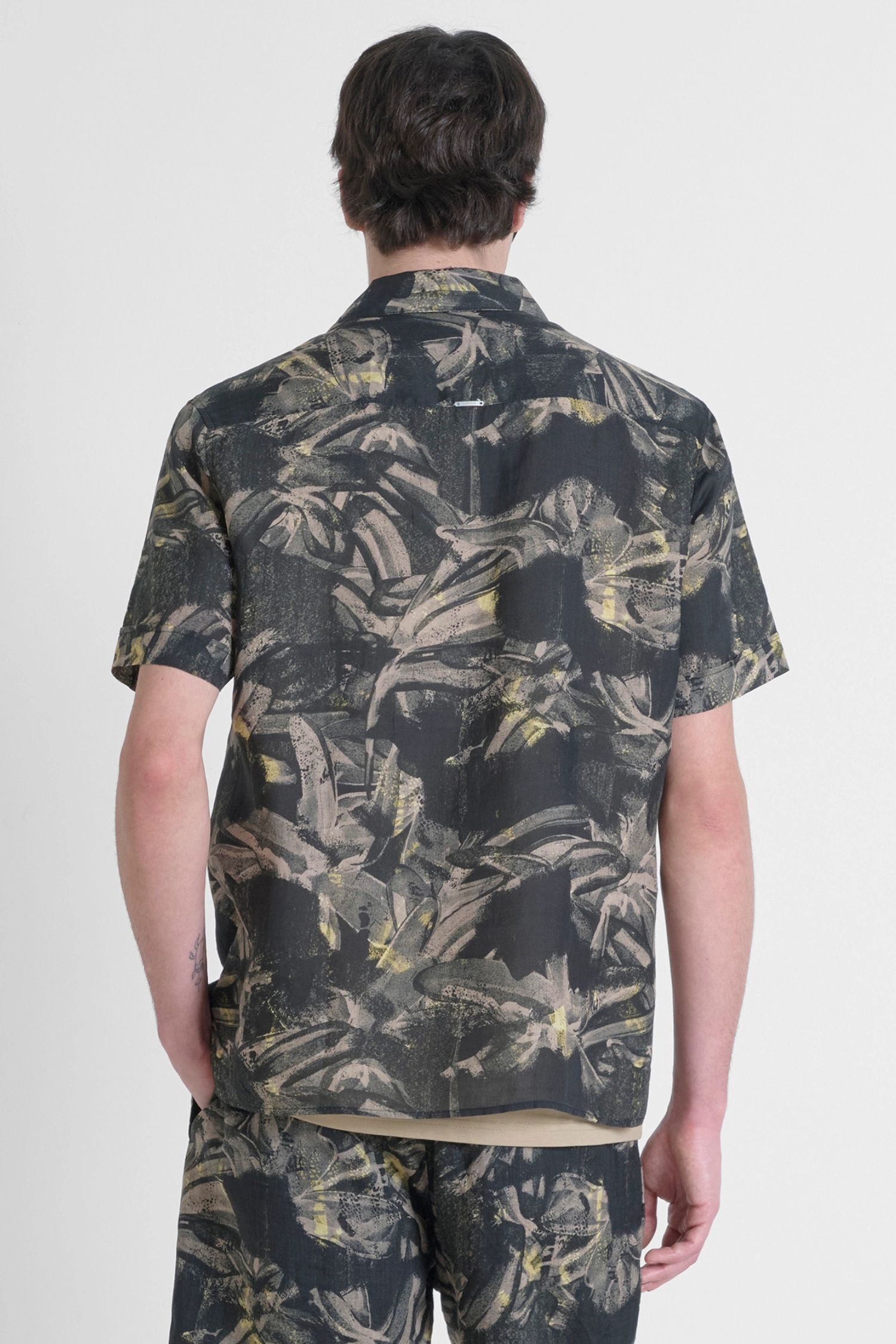 Мужская черная рубашка с узором Antony Morato MMSS00189.FA430638;9000