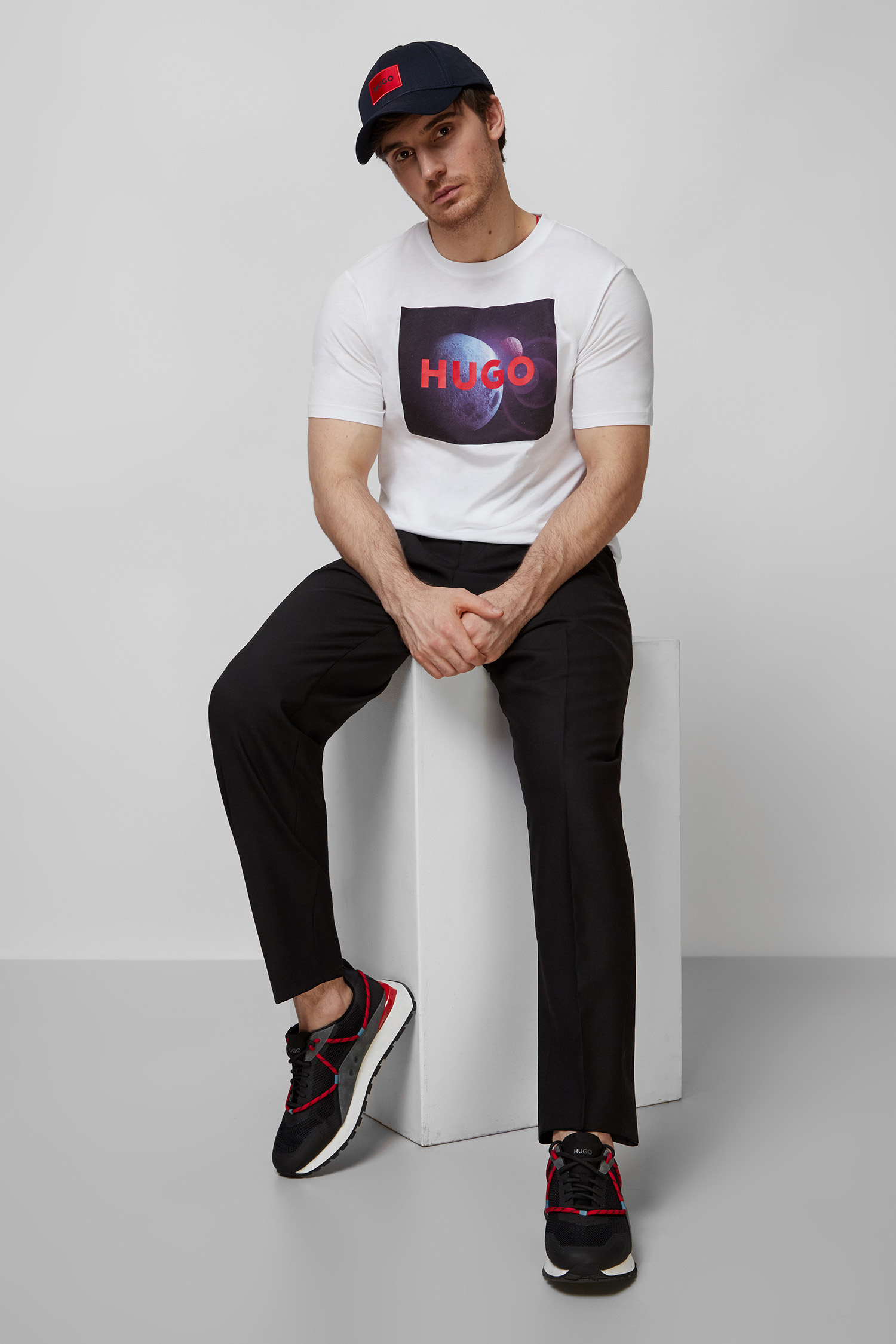 Мужские черные шерстяные брюки HUGO 50469730;001