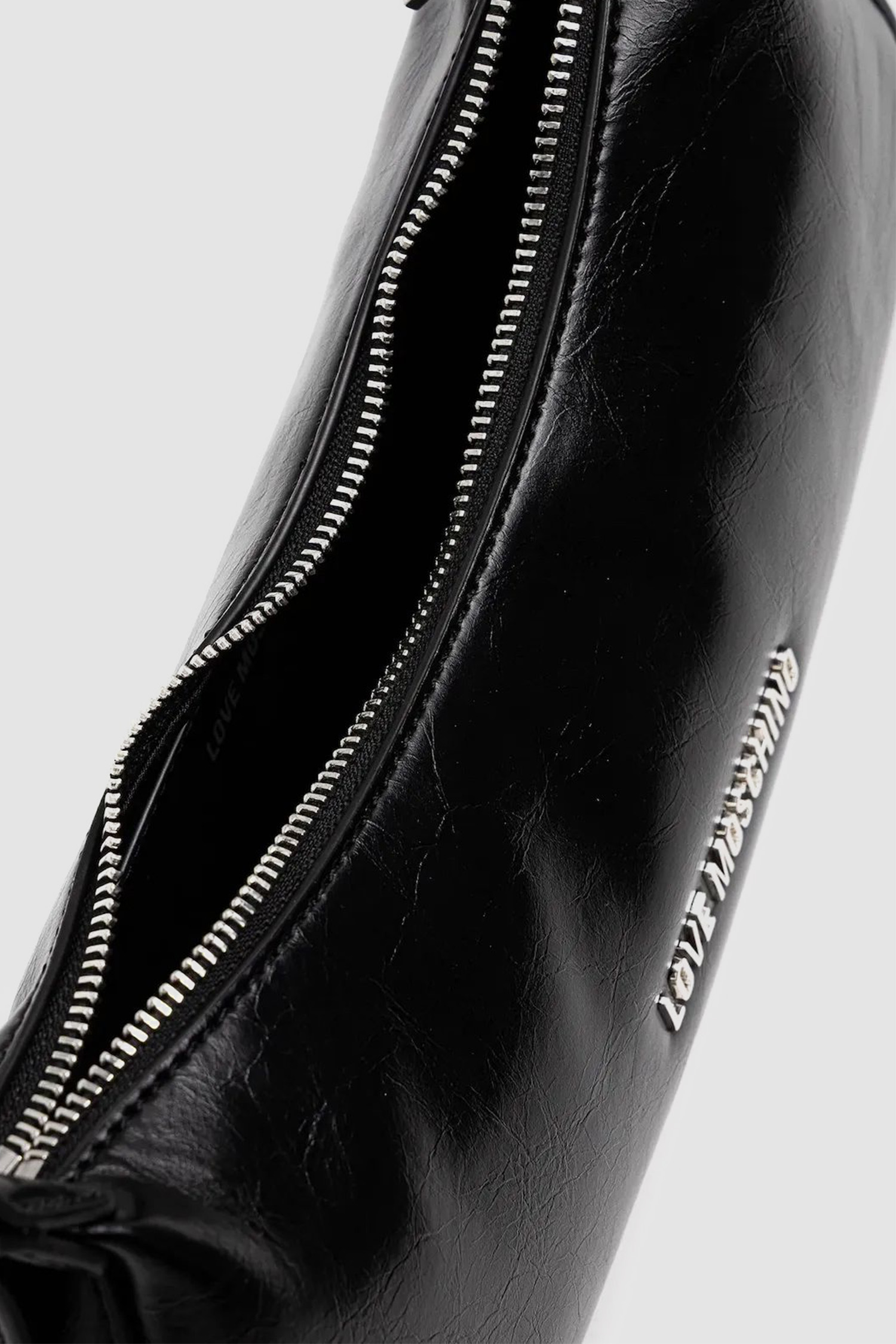 Женская черная сумка Moschino JC4390PP0N.KP0;00A