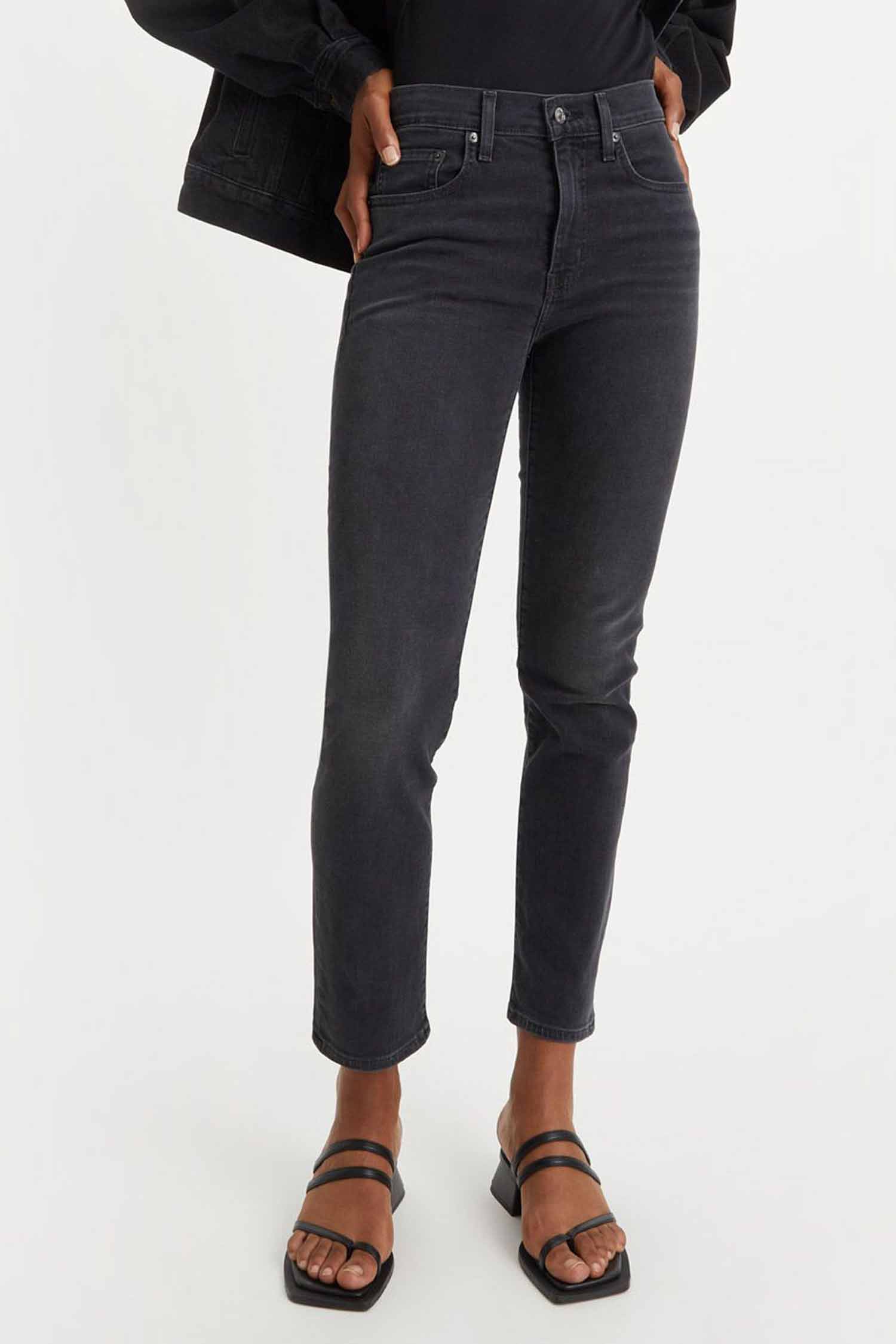 Жіночі чорні джинси 
724™ Levi’s® 18883;0199