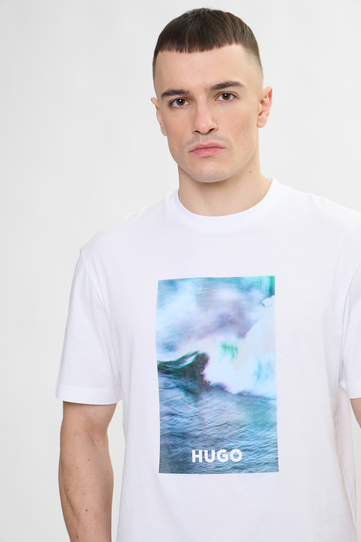 Чоловіча біла футболка HUGO BLUE 50554349;100