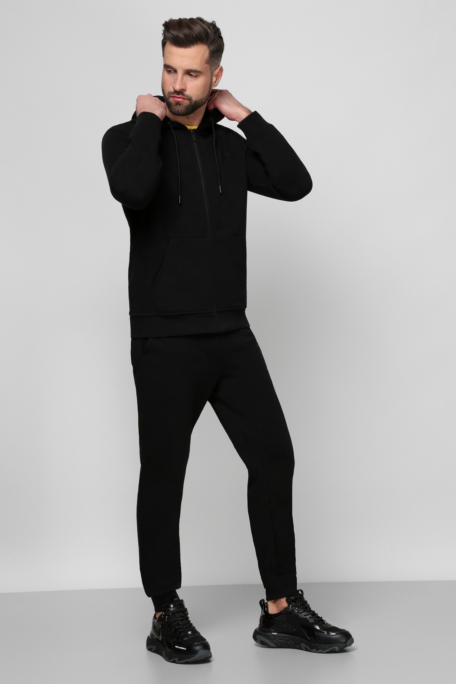 Чоловічі чорні спортивні штани Karl Lagerfeld 521900.705404;990