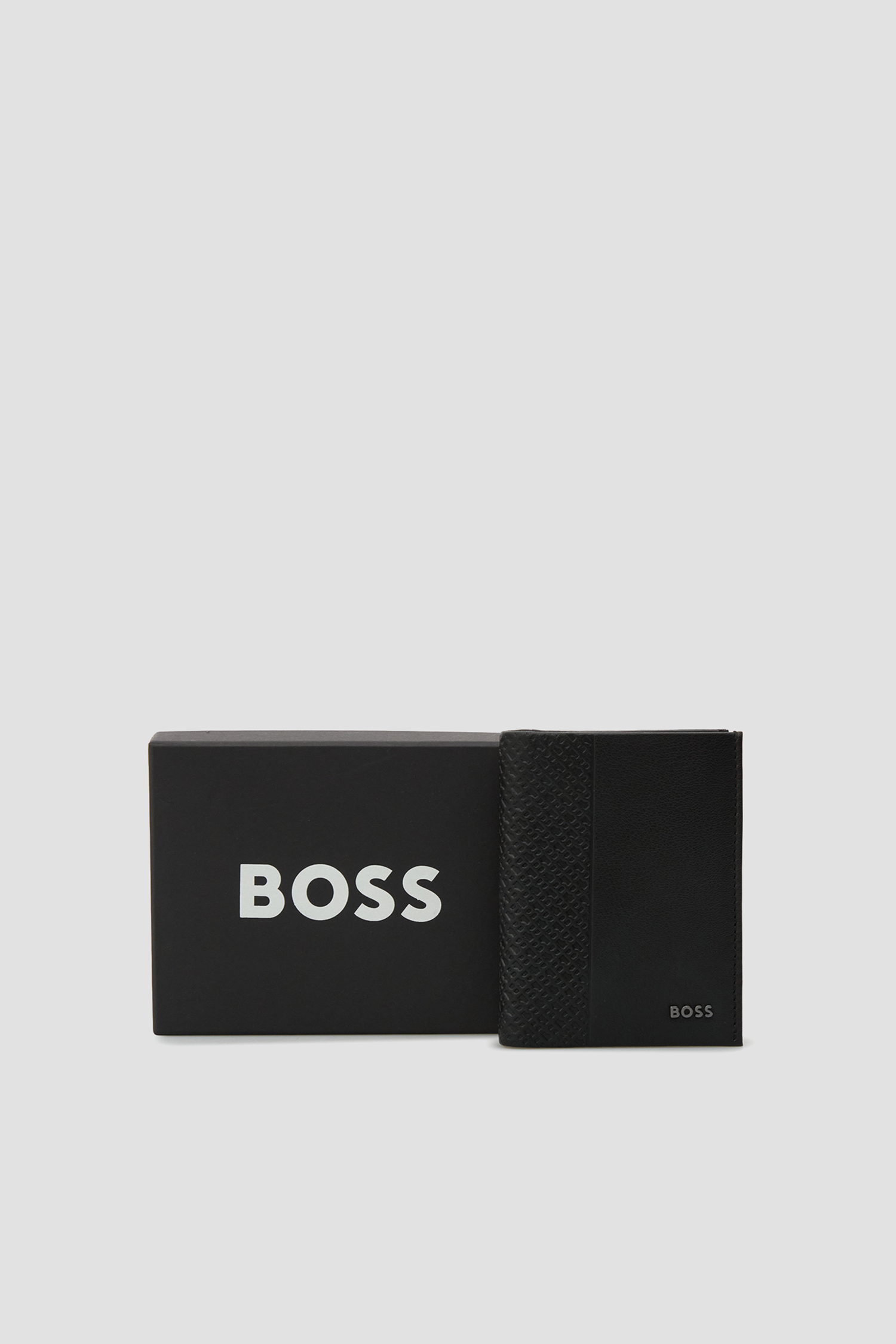 Чоловічий чорний шкіряний гаманець BOSS 50558601;001
