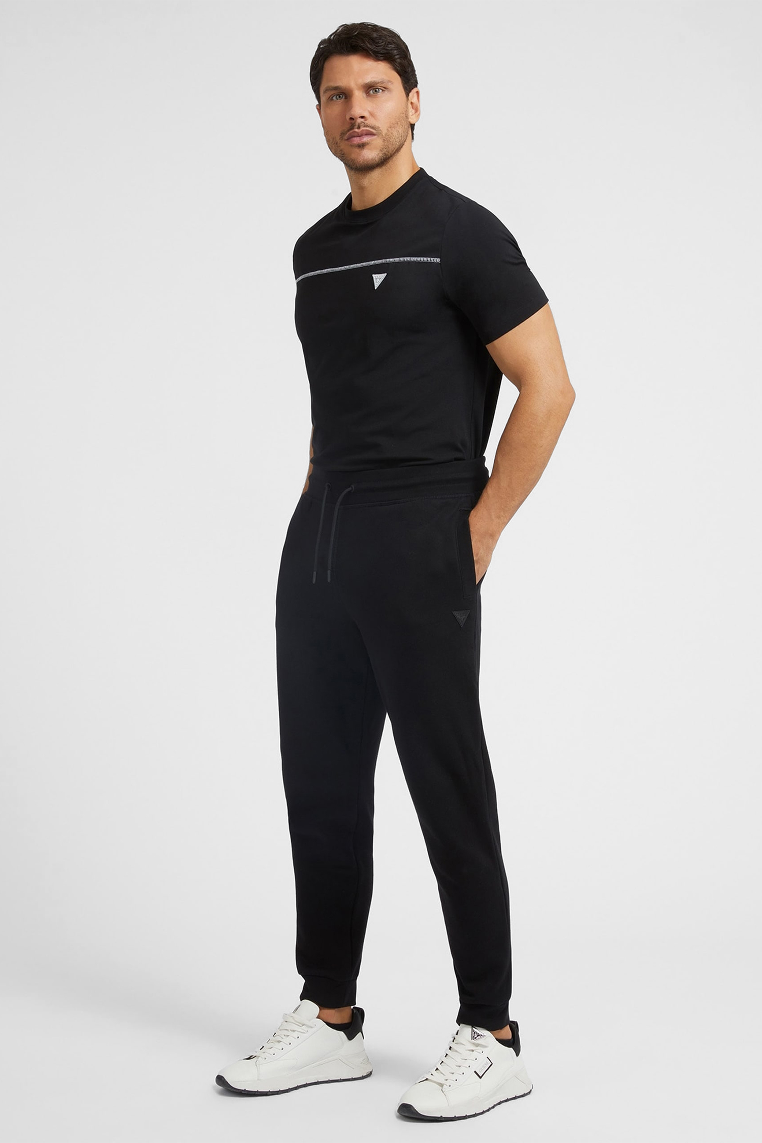 Мужские черные спортивные брюки Guess Z2YB22.K9V31;JBLK