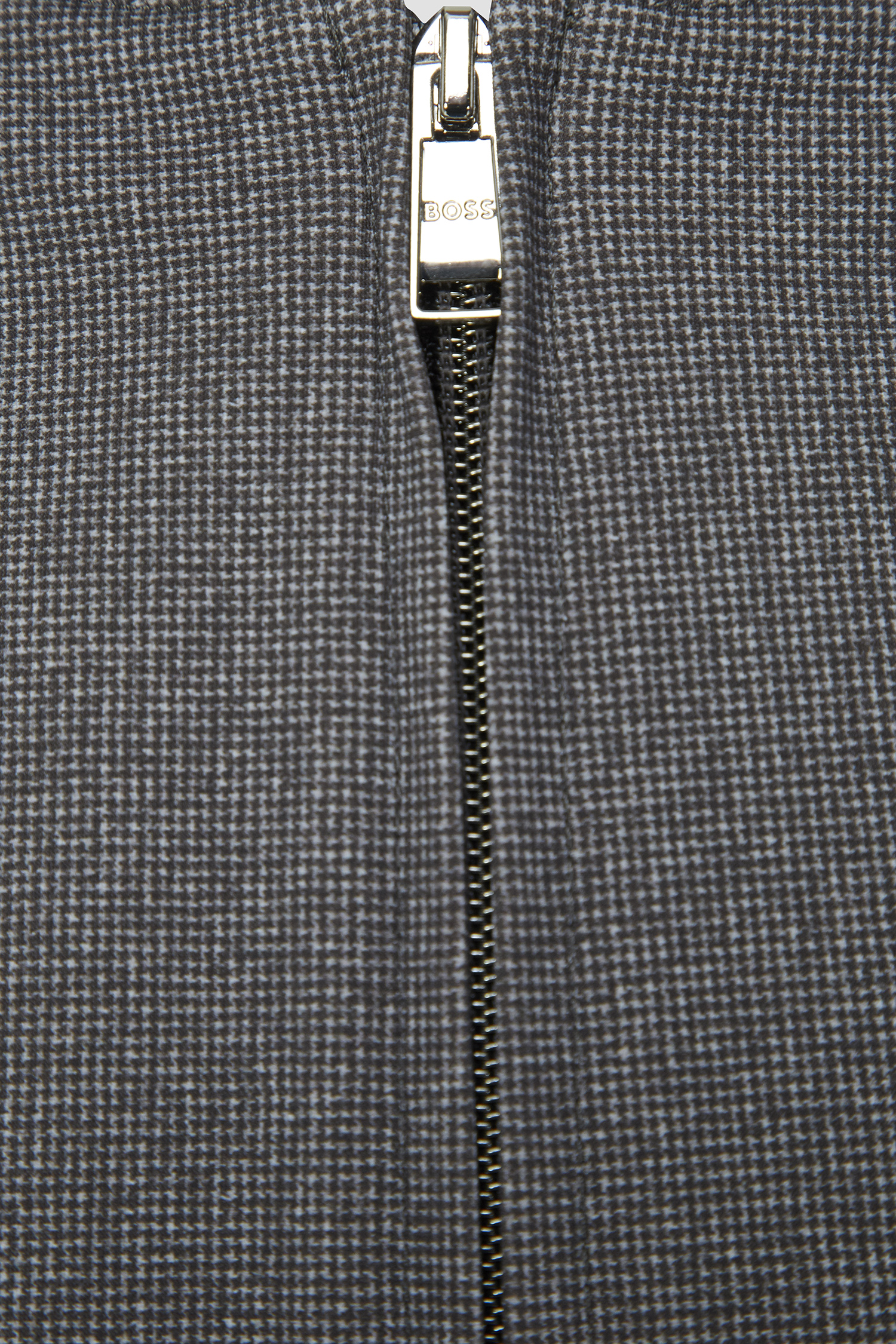 Чоловічий сірий бомбер BOSS 50509563;041