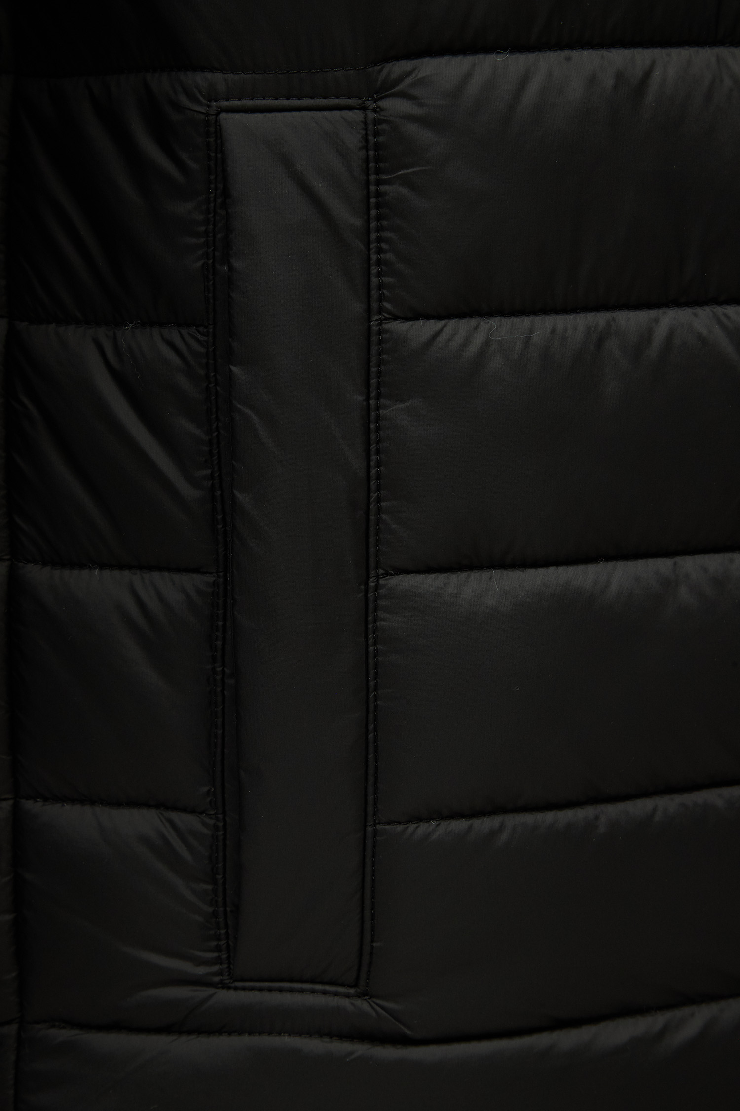 Мужская черная куртка HUGO 50517753;001