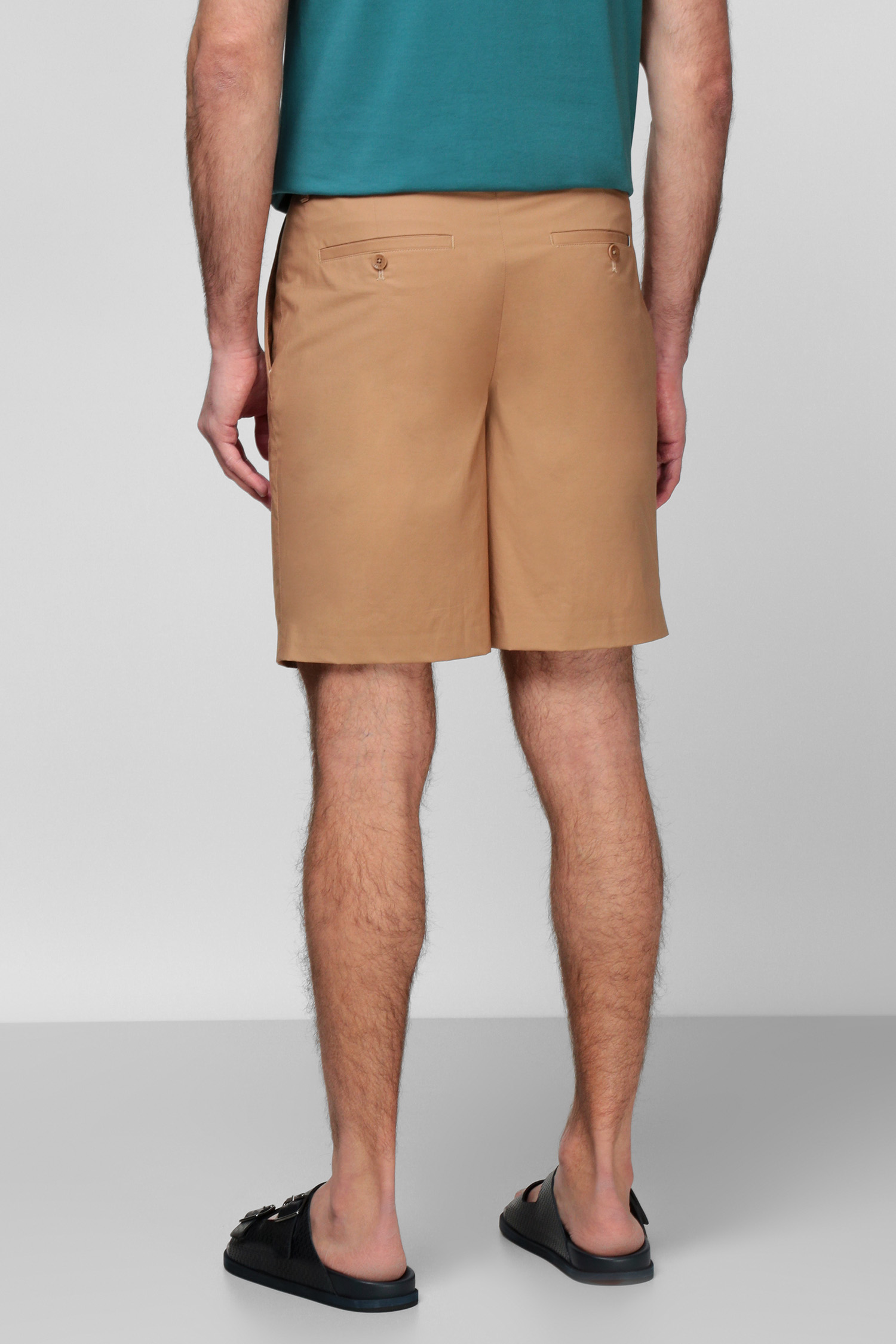 Мужские бежевые шорты BOSS 50468951;260