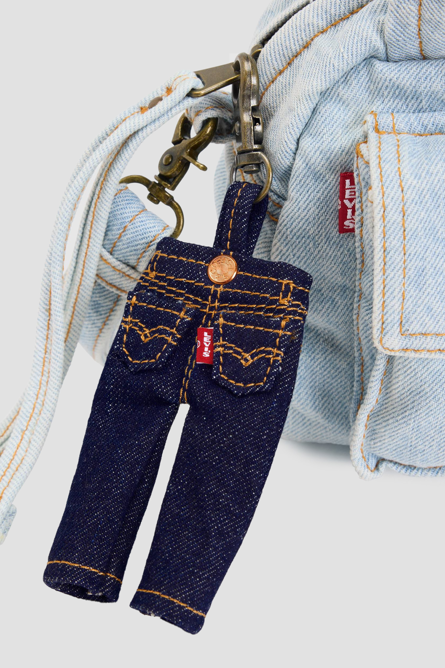 Женский темно-синий джинсовый брелок Levi’s® 0080C;0000