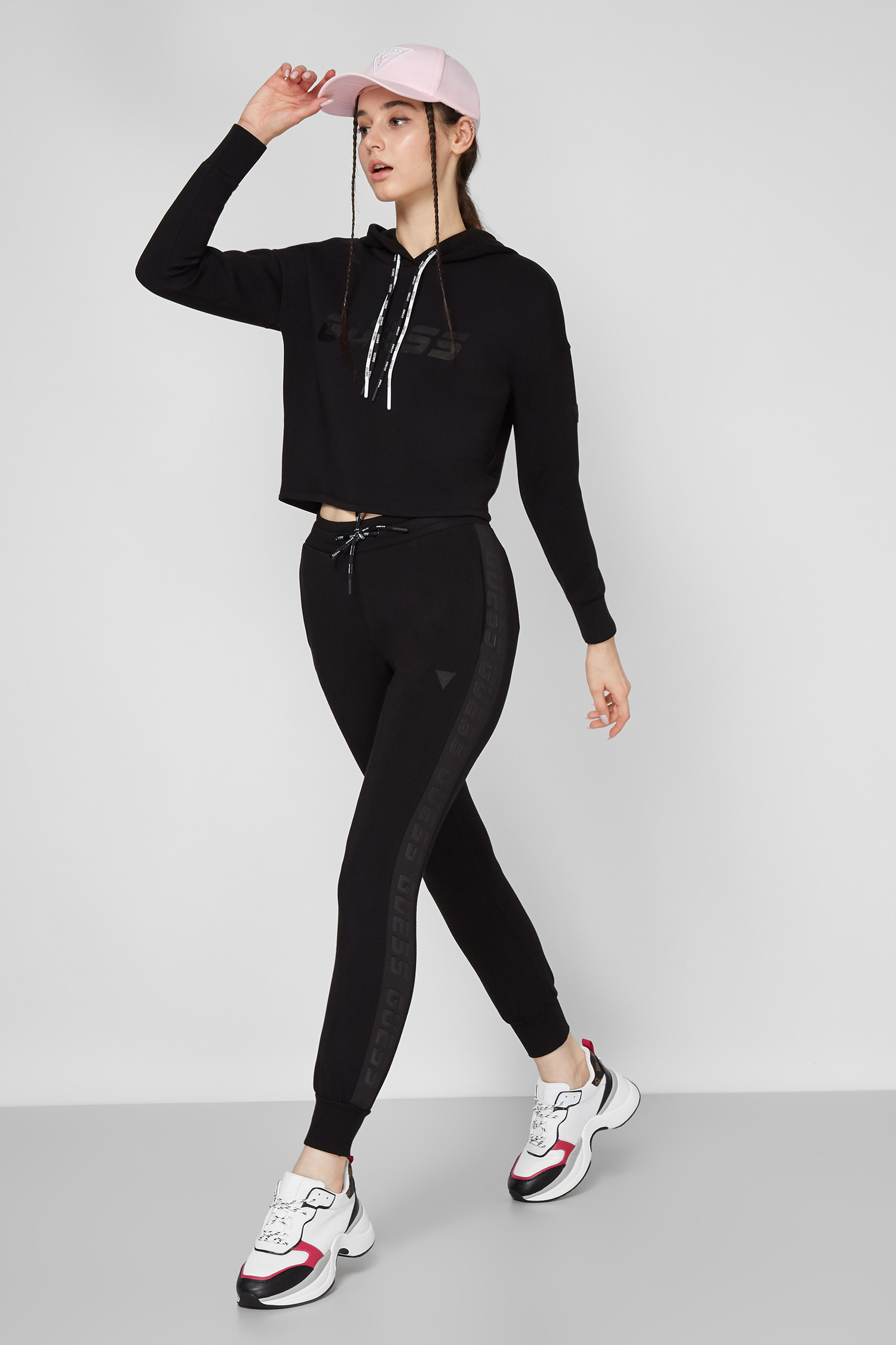 Чорні спортивні штани для дівчат Guess O1GA49.KAMN2;JBLK