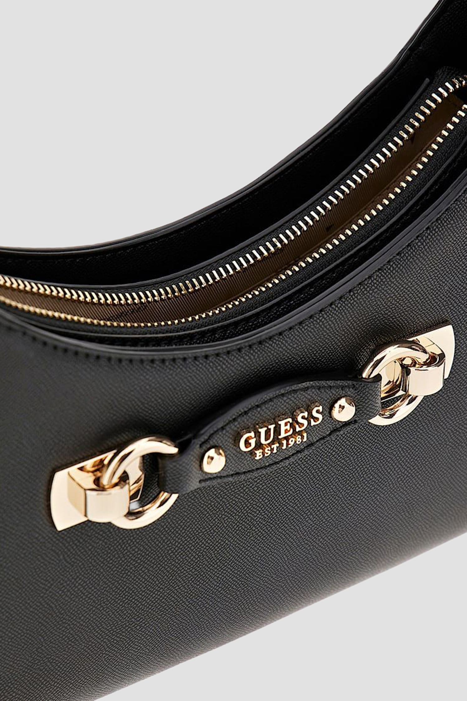 Жіноча чорна сумка Guess HWBG80.15180;BLA