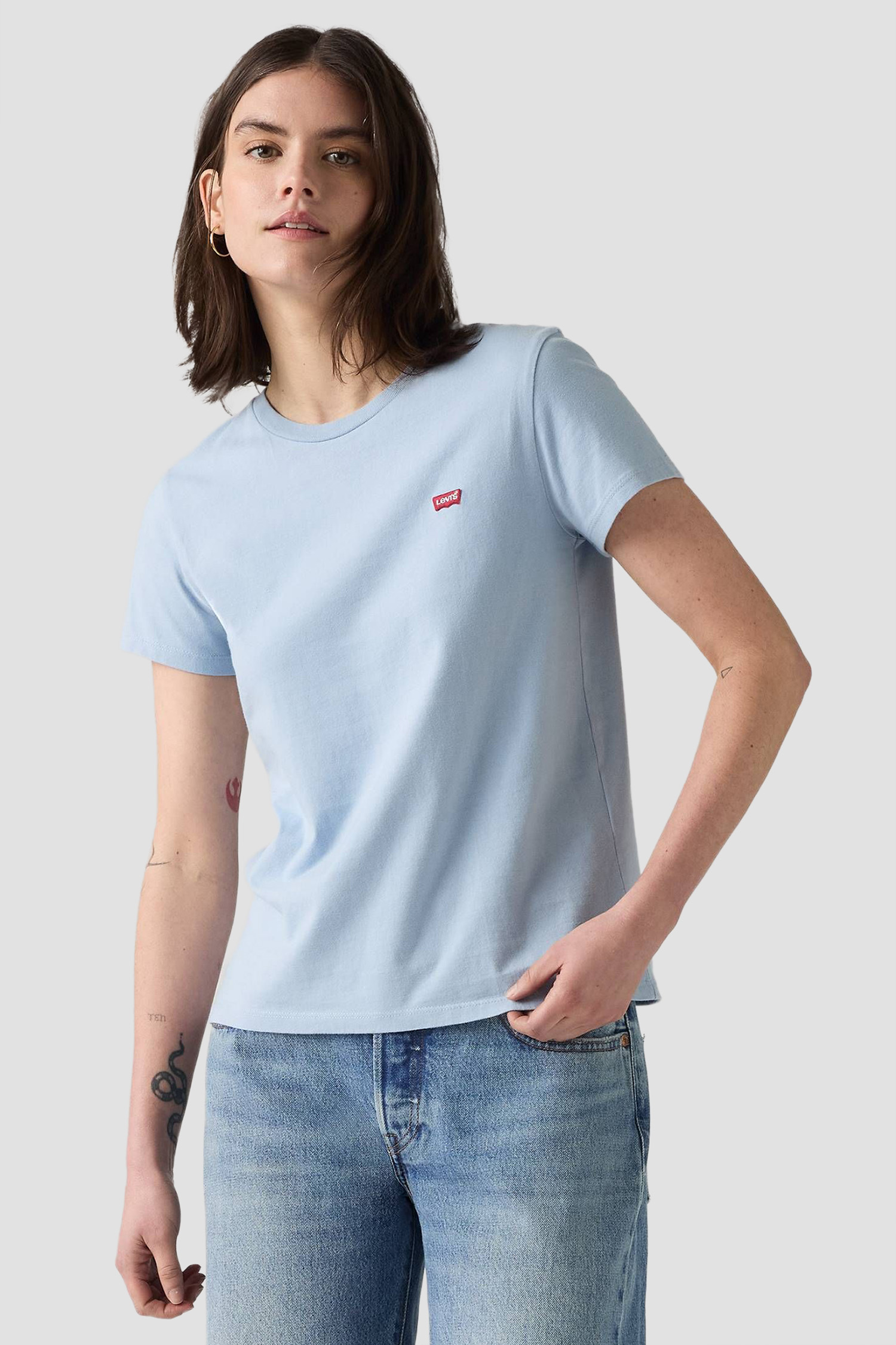 Жіноча блакитна футболка Levi’s® 39185;0398