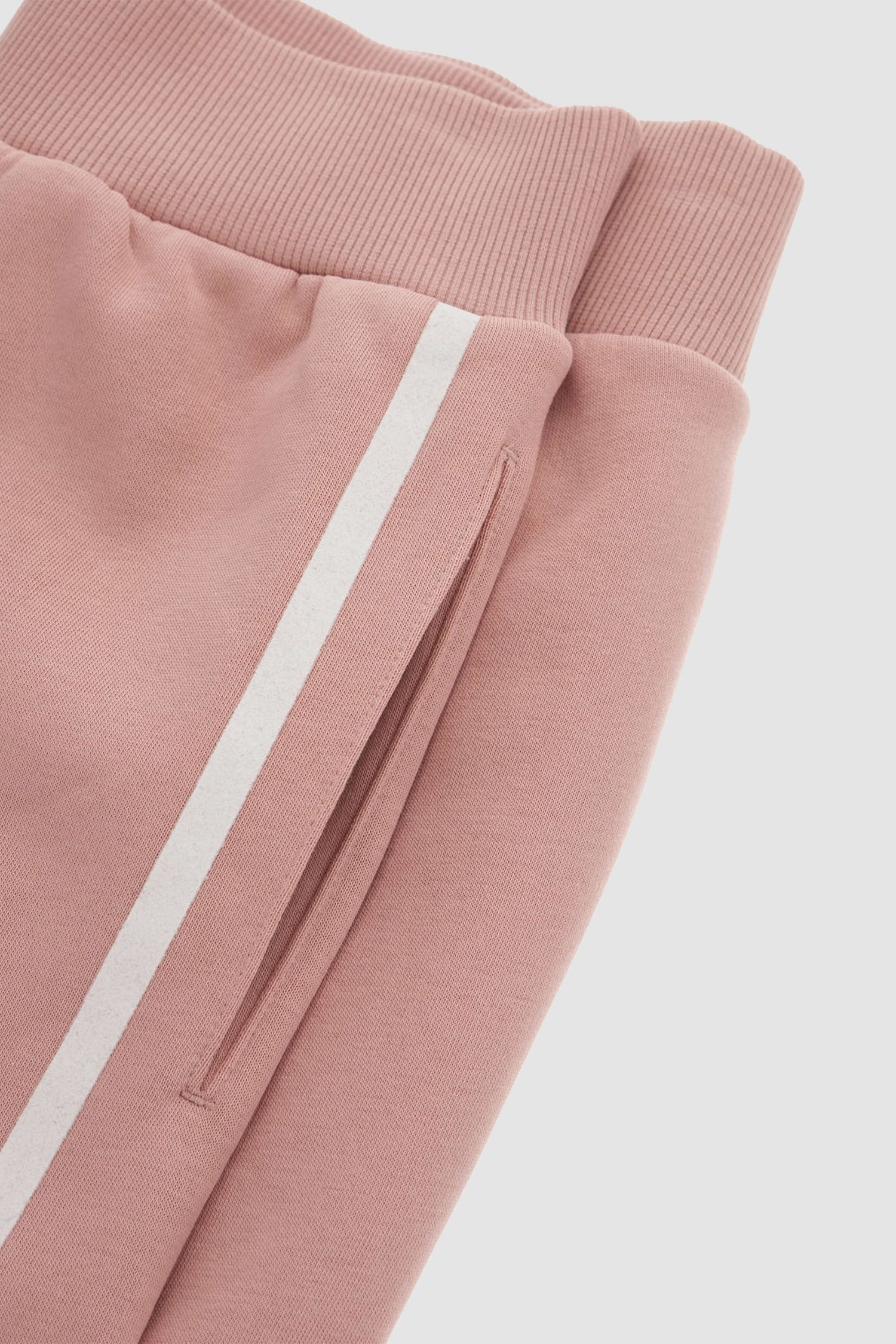 Женские розовые спортивные брюки Guess V3BB03.K9Z21;G6J1