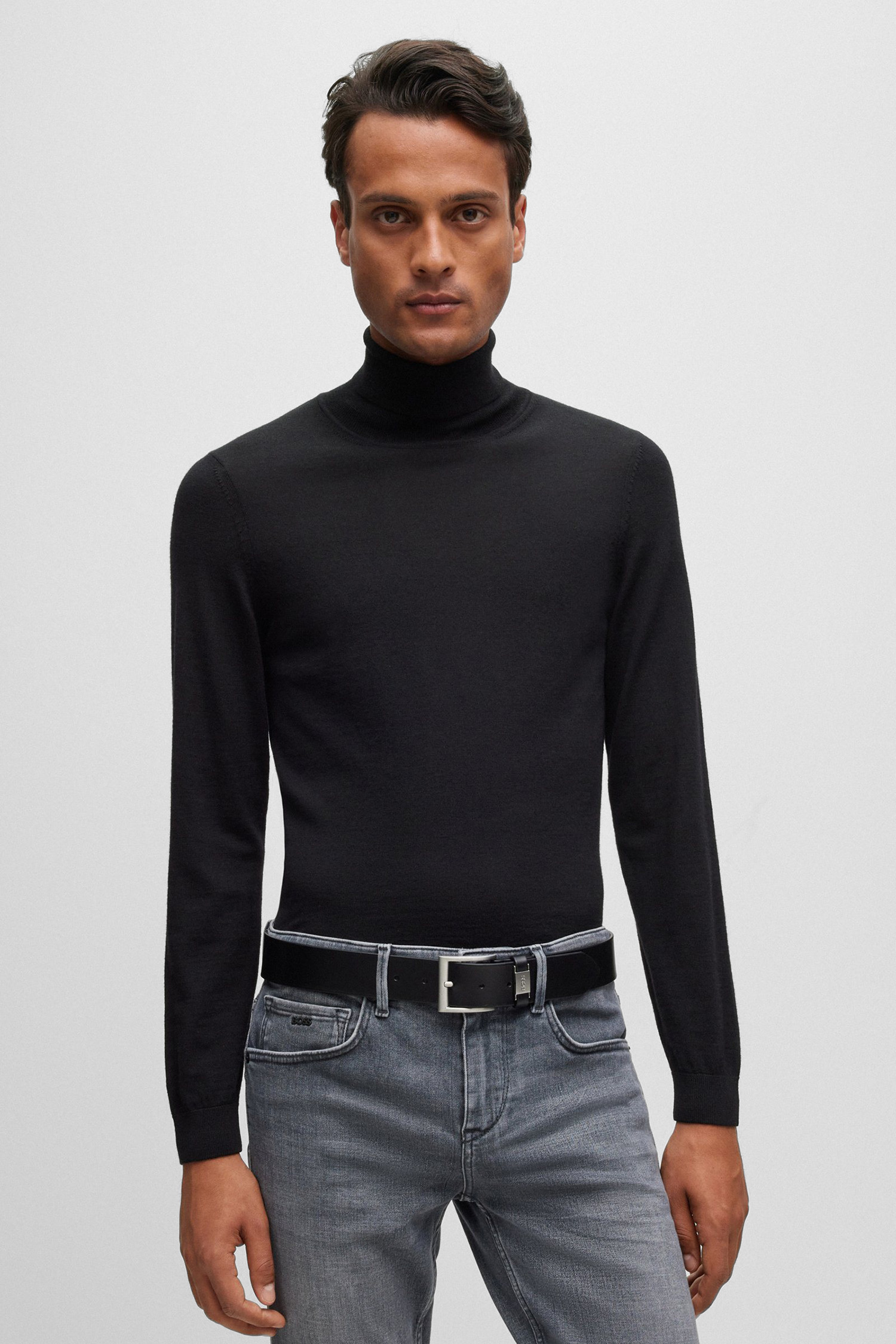 Мужской черный кожаный ремень BOSS 50475116;001