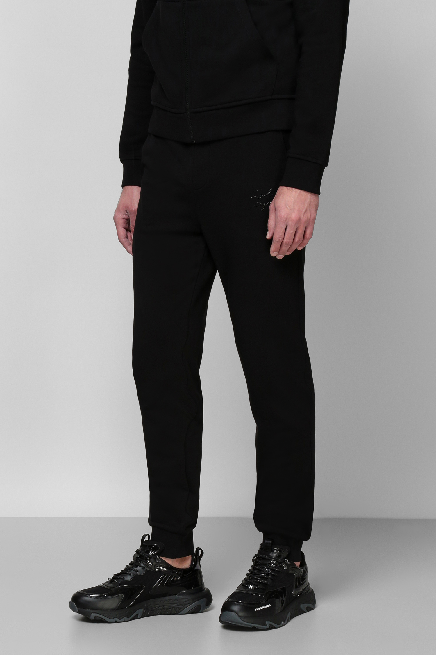 Чоловічі чорні спортивні штани Karl Lagerfeld 521900.705404;990